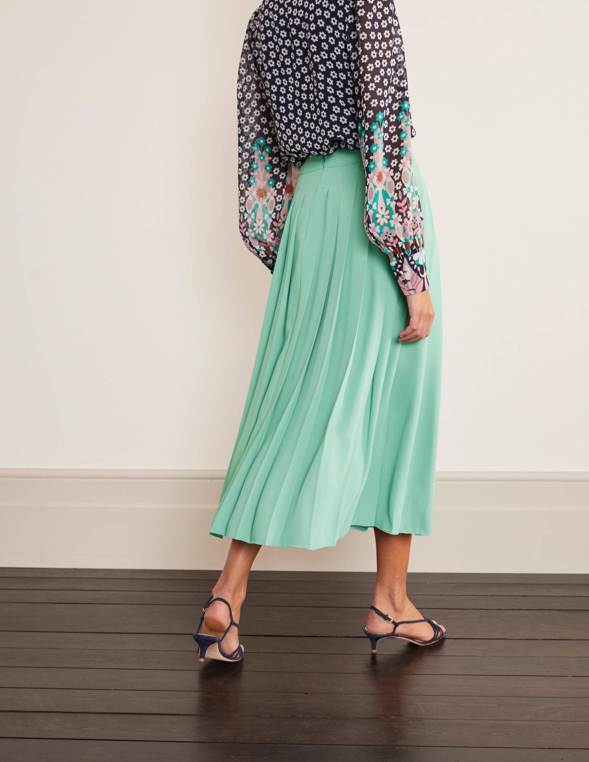 Musgrove Pleated Skirt-Icicle Green-2