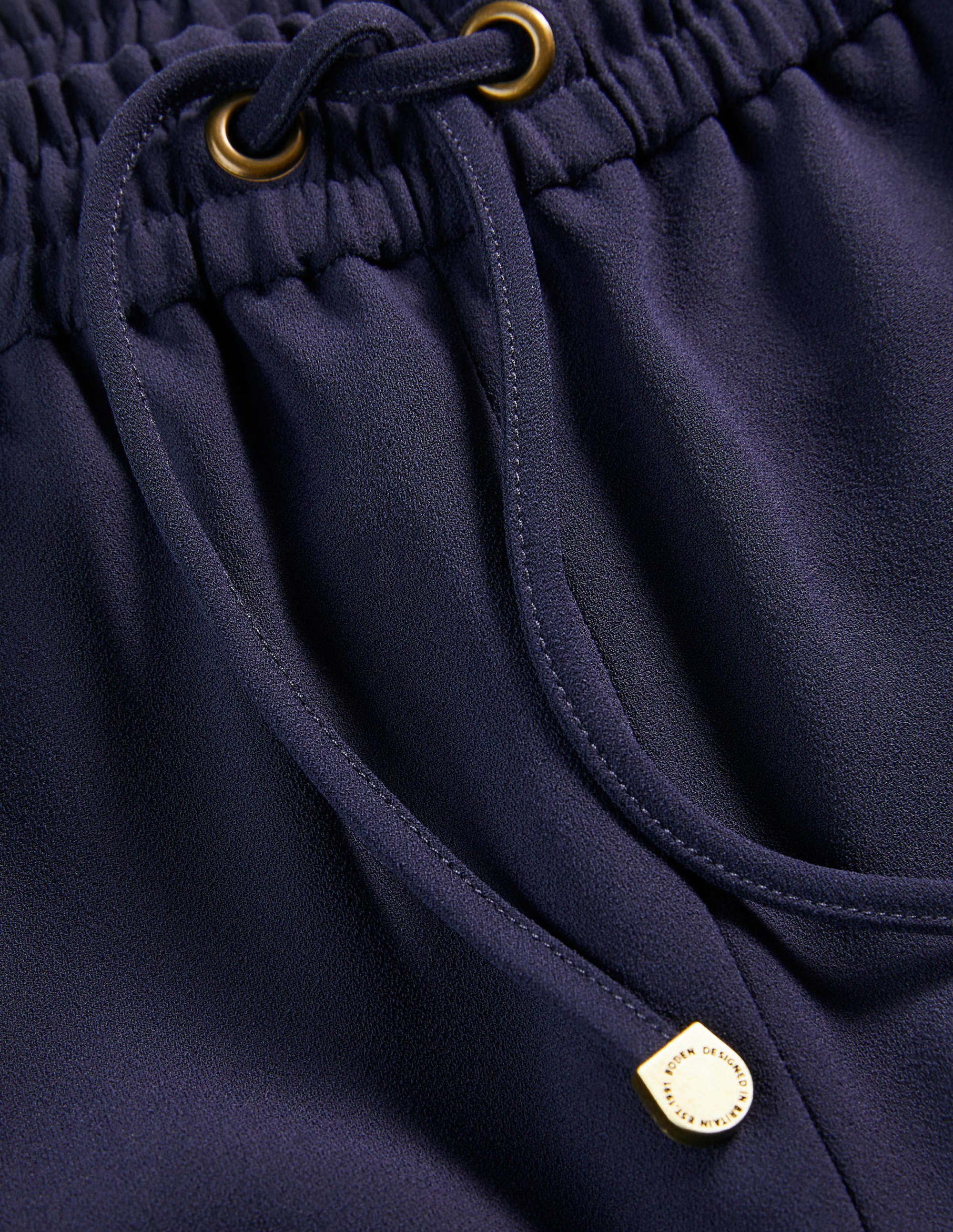 Clovelly Woven Joggers-Navy - Image 5