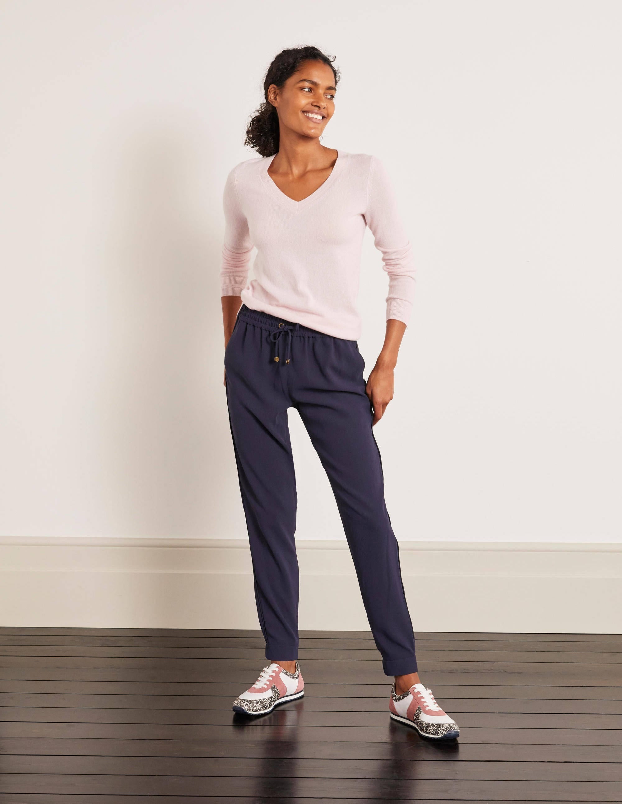 Clovelly Woven Joggers-Navy - Image 2