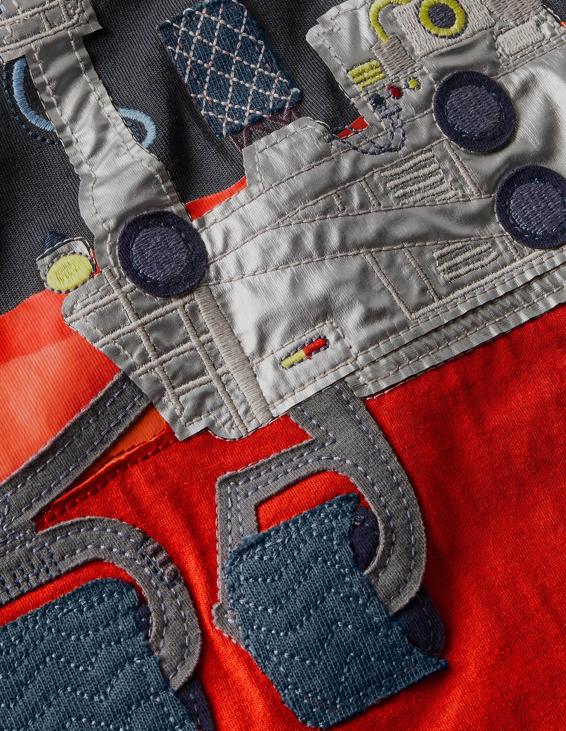 Space Appliqué T-shirt-Soot Grey Rover-3