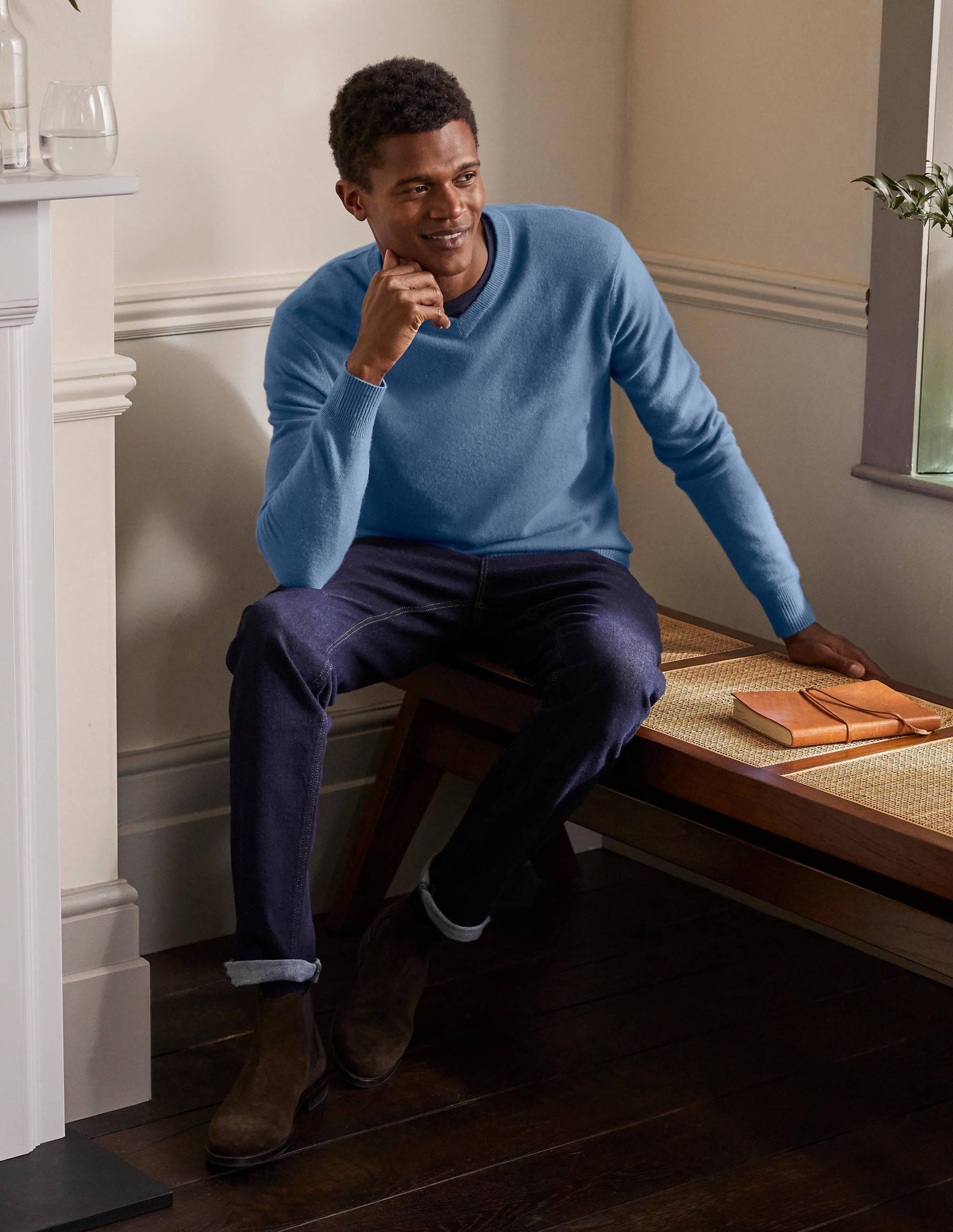 Cashmere V-neck Jumper-Dusk Blue-4