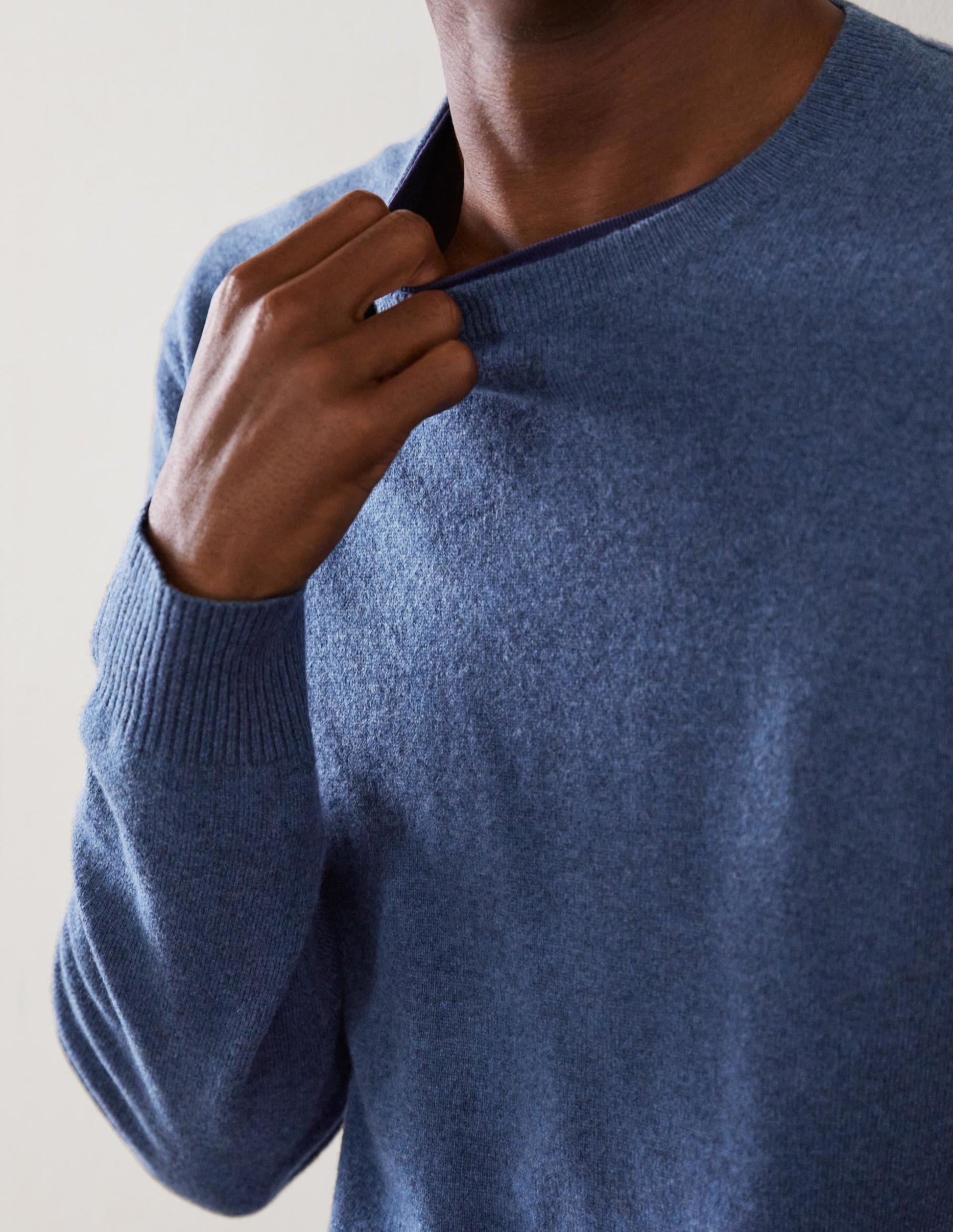 Cashmere Crew Neck Jumper-Blue Ribbon-2