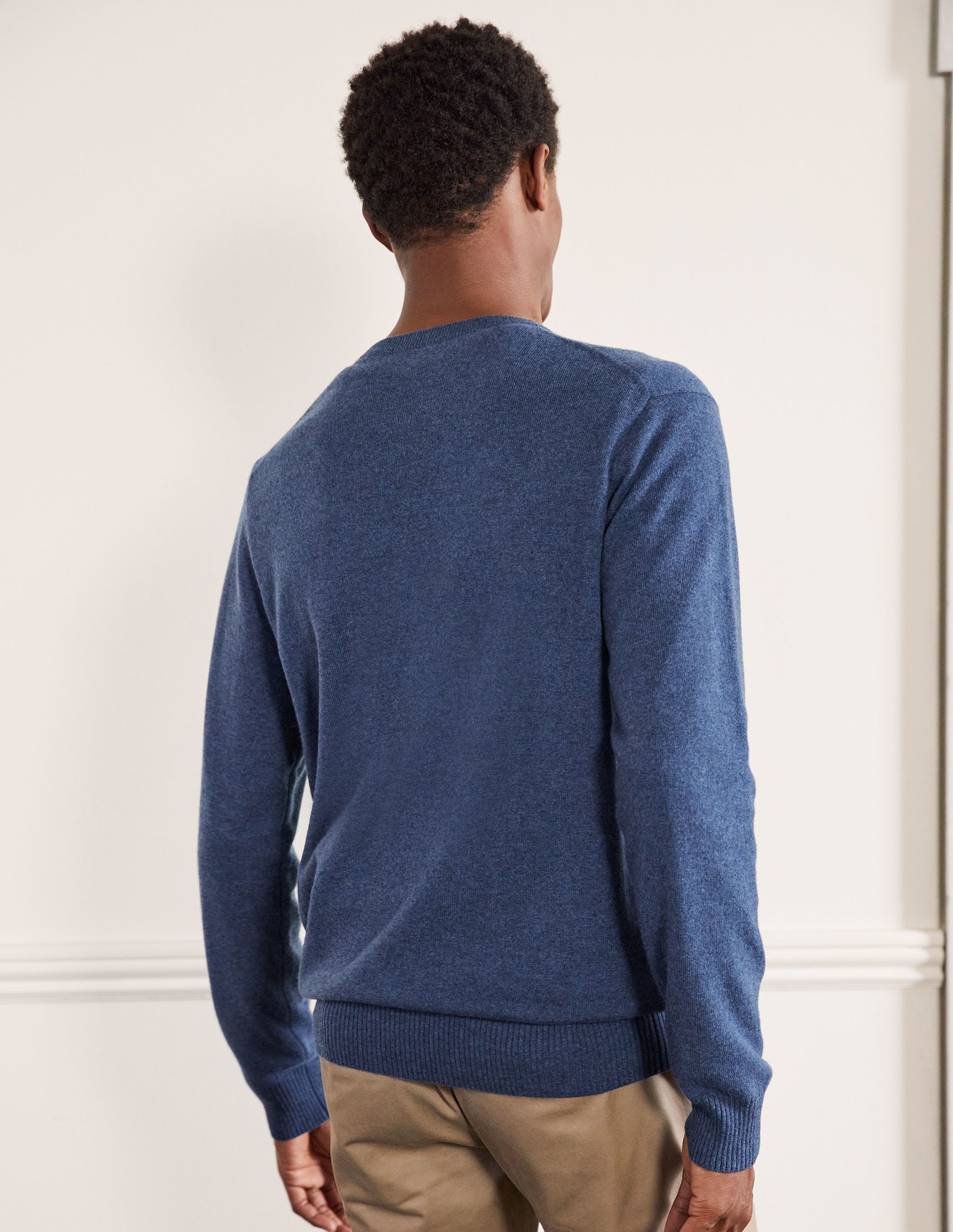 Cashmere Crew Neck Jumper-Blue Ribbon - Image 3