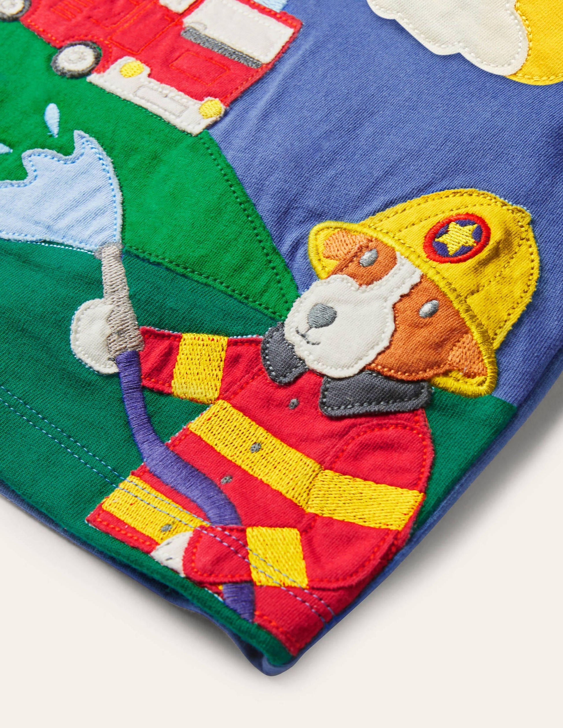 Scene Appliqué T-Shirt-Elizabethan Blue Sprout-3