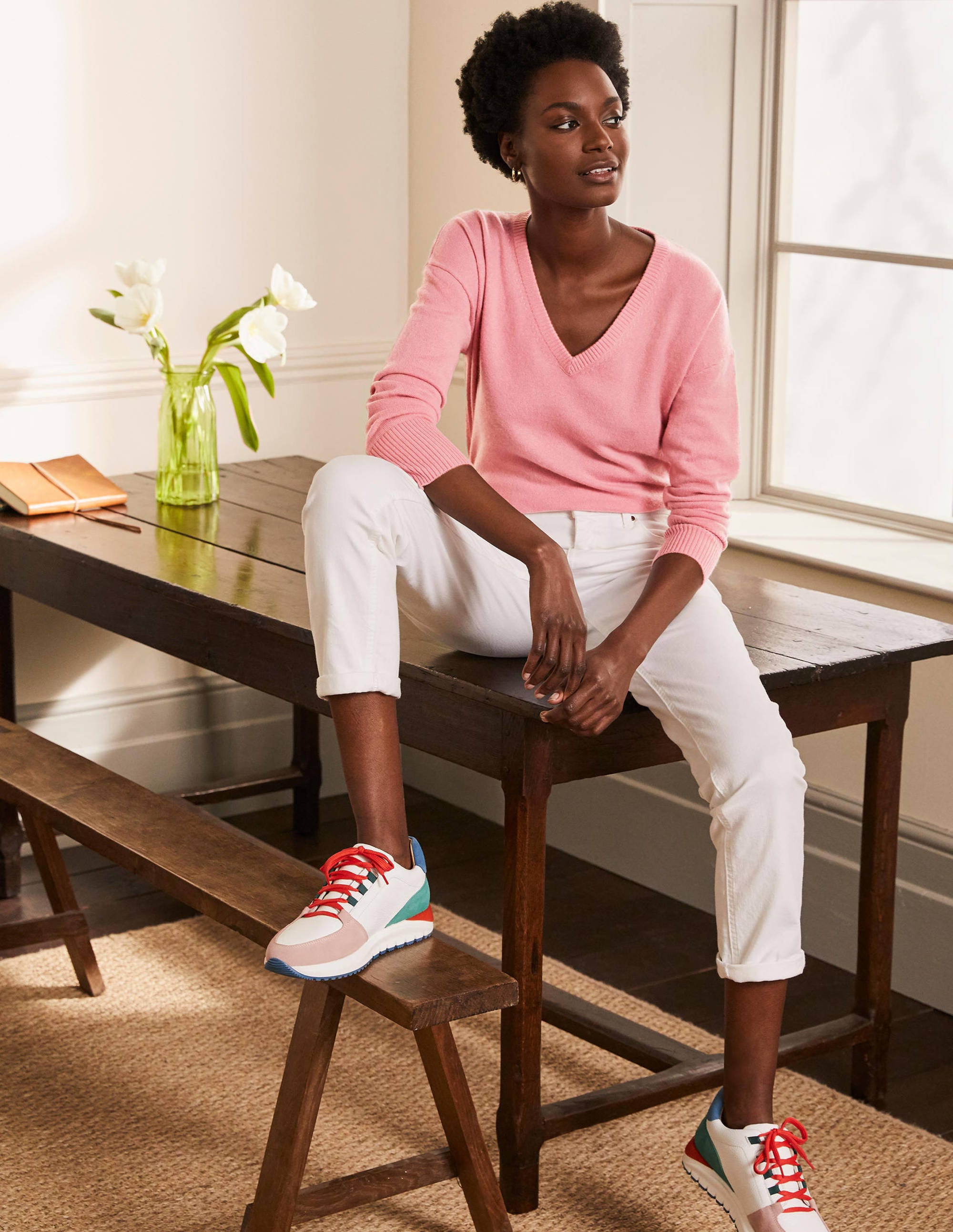 Cashmere V-neck Relaxed Jumper-Formica Pink - Image 4