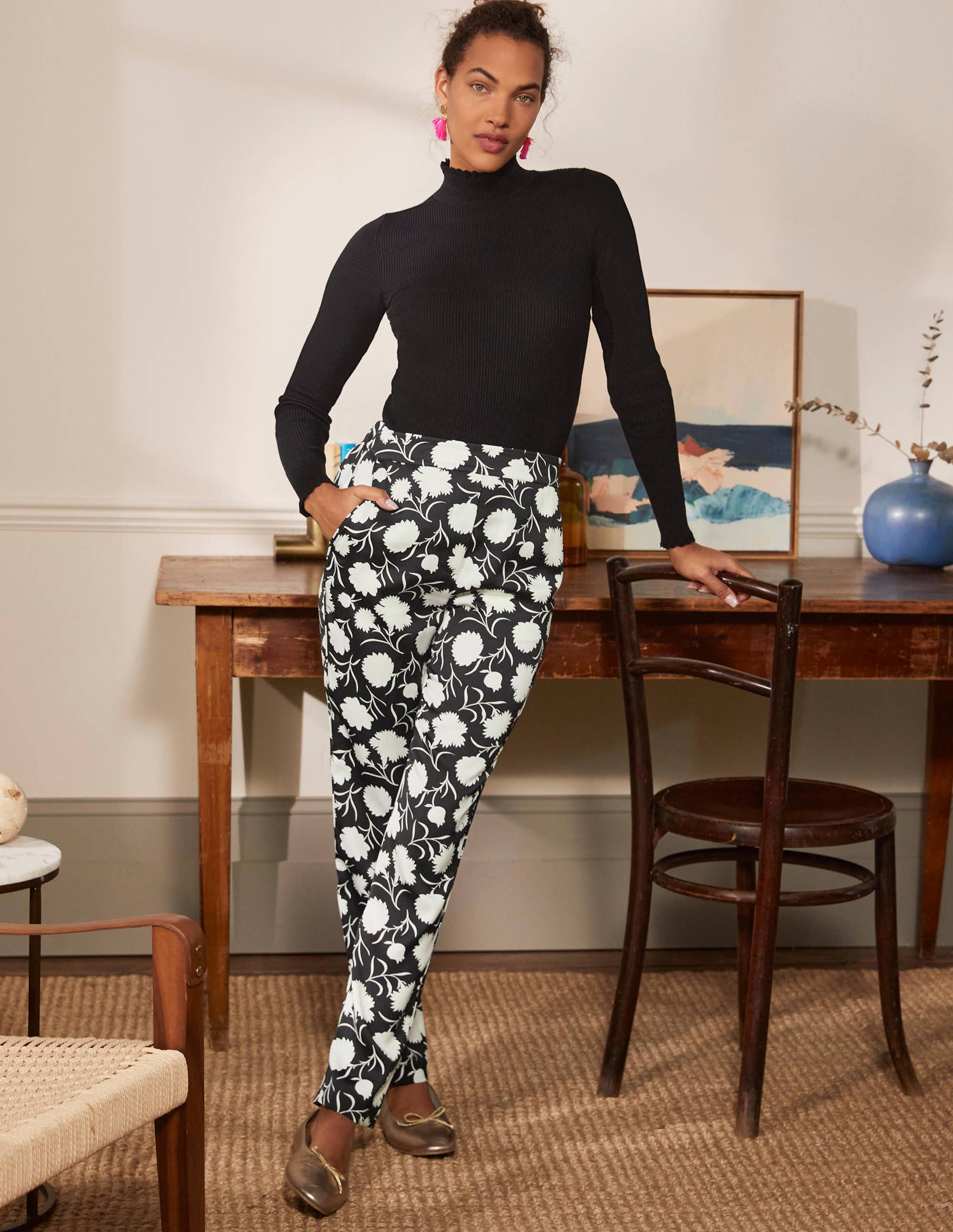 Ludlow Satin Trousers-Black, Leafy Bud - Image 6