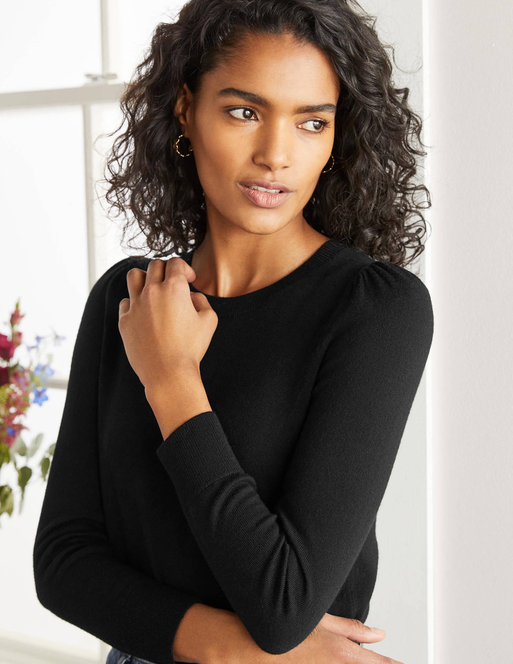 Stowe Merino Jumper-Black - Image 4