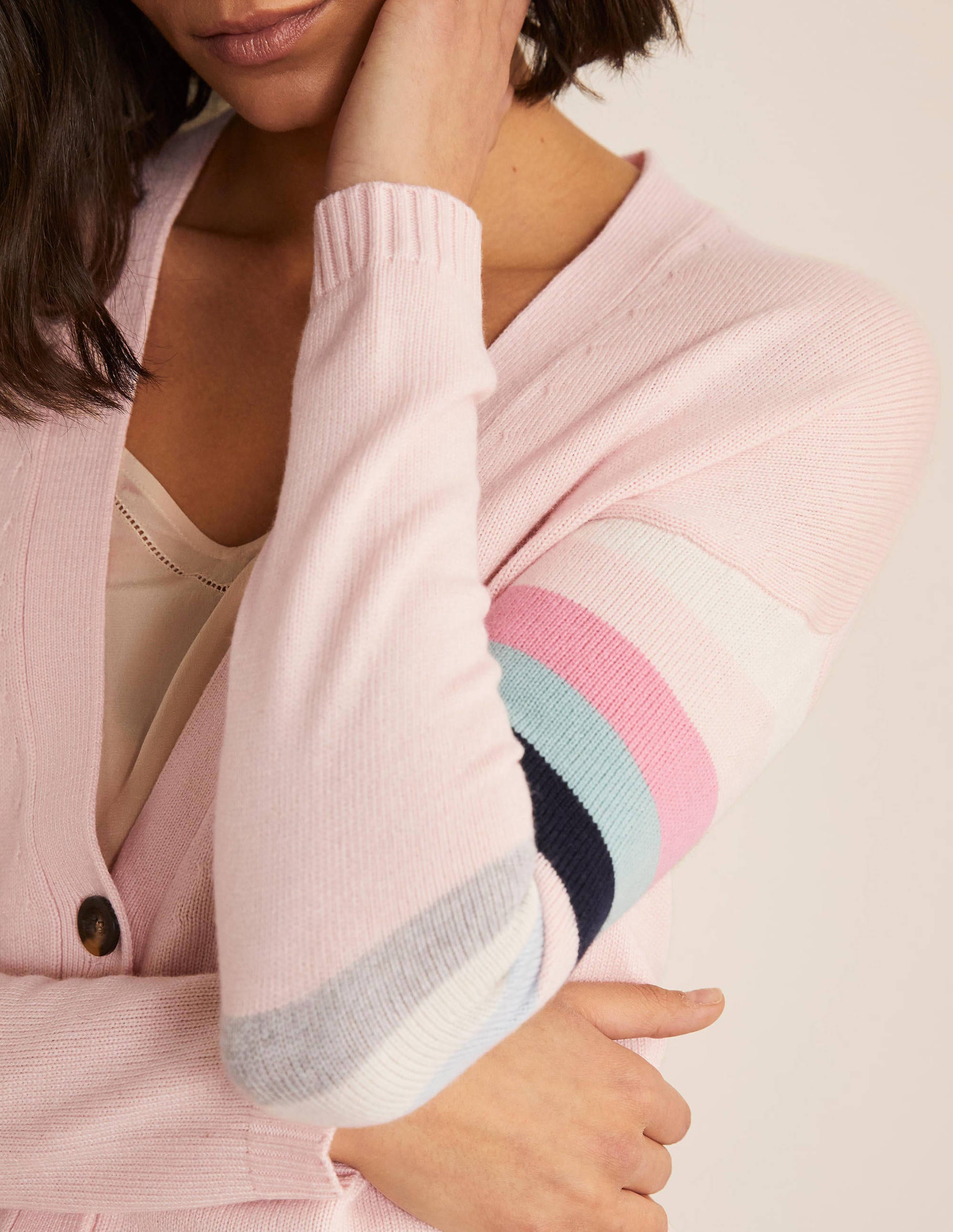 Lennox Relaxed Cardigan-Milkshake - Image 4