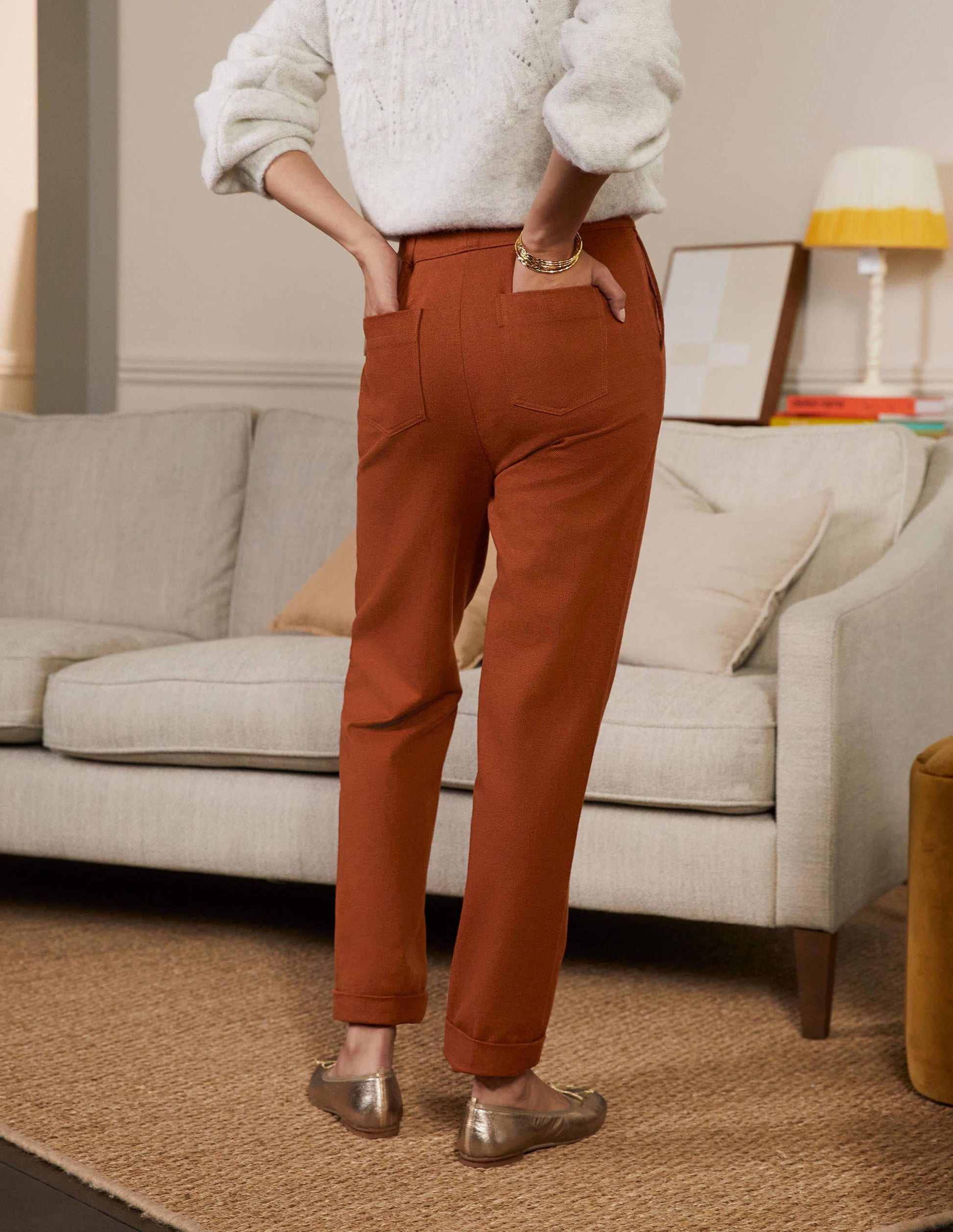 Tab Detail Trouser-Pecan Pie-3