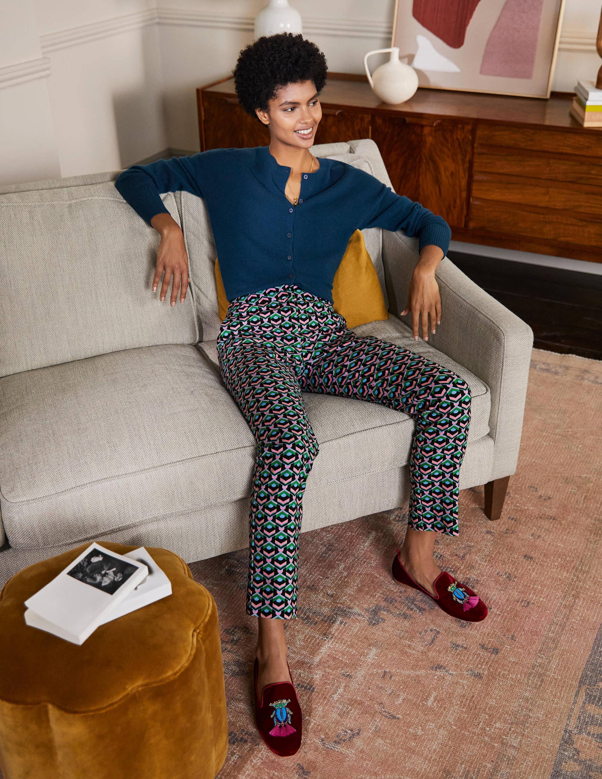 Richmond 7/8 Trouser-Black, Geometric Tile-4