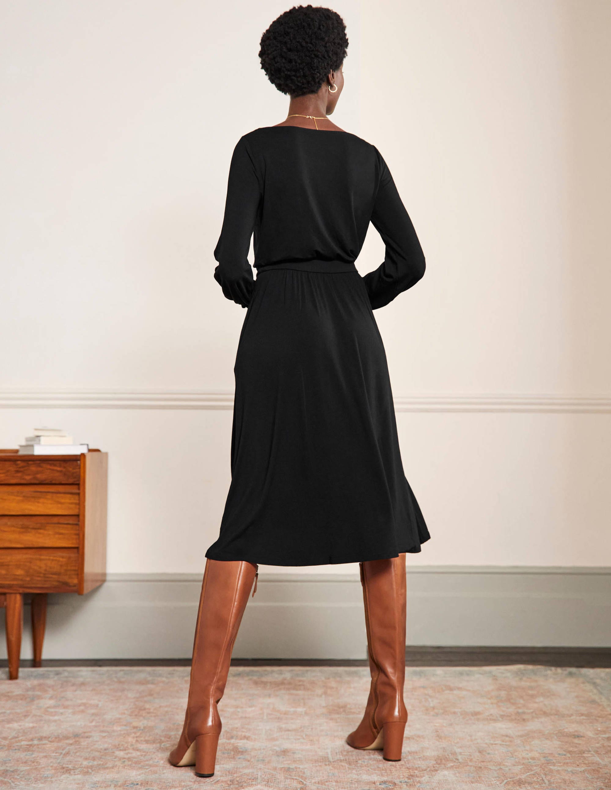 Evelyn Jersey Midi Dress-Black - Image 3
