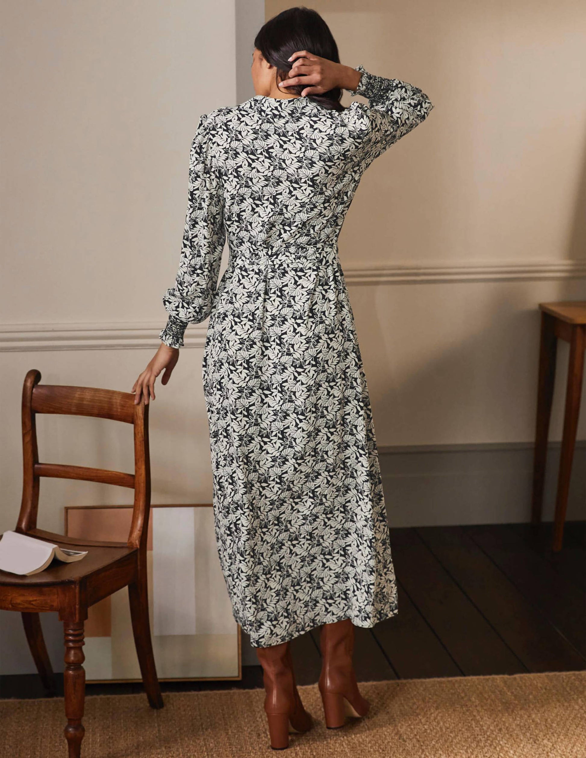 Smocking Detail Shirt Dress-Black, Tropic Palm-3