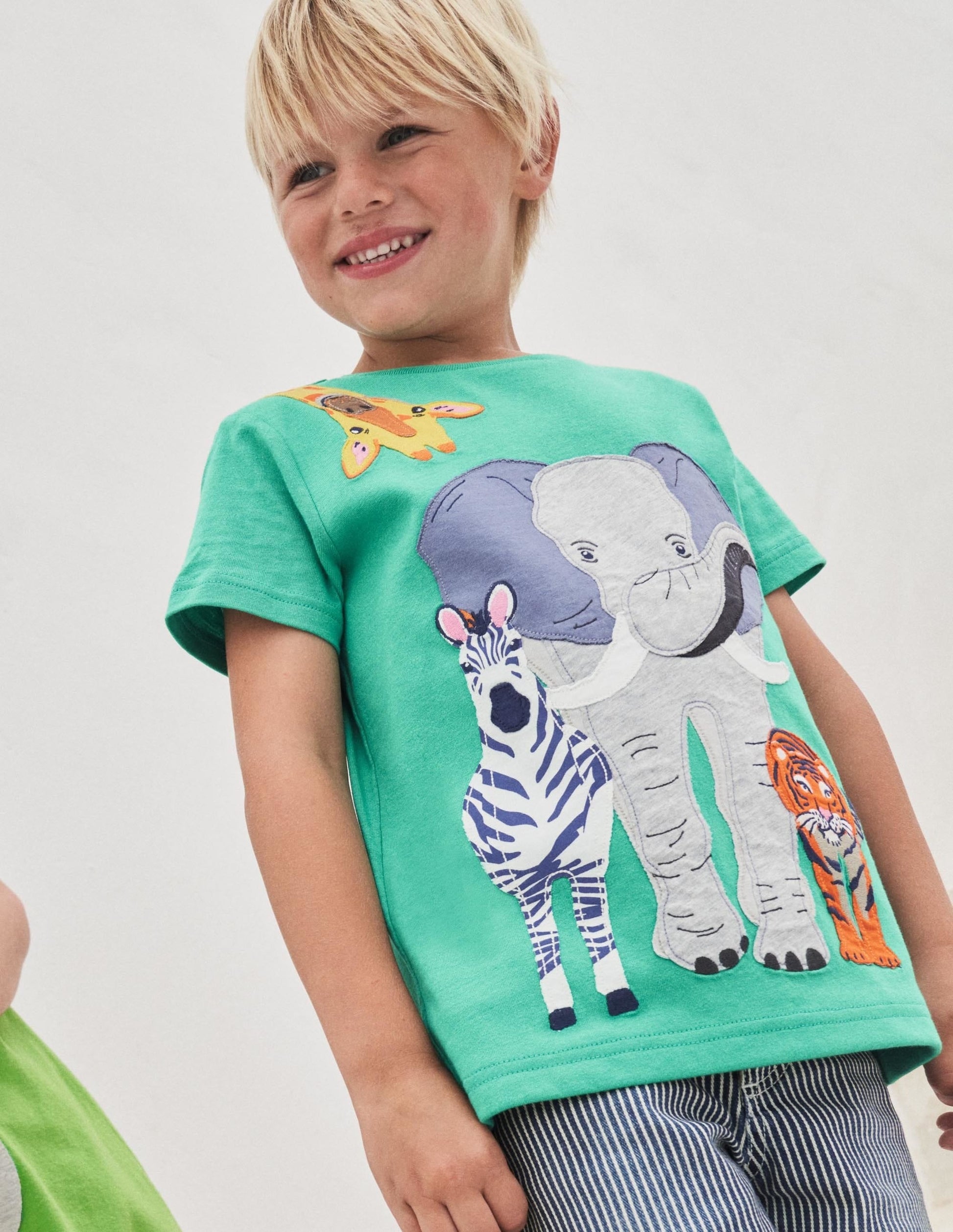 Front & Back Appliqué T-shirt-Green Pepper Safari Animals-5