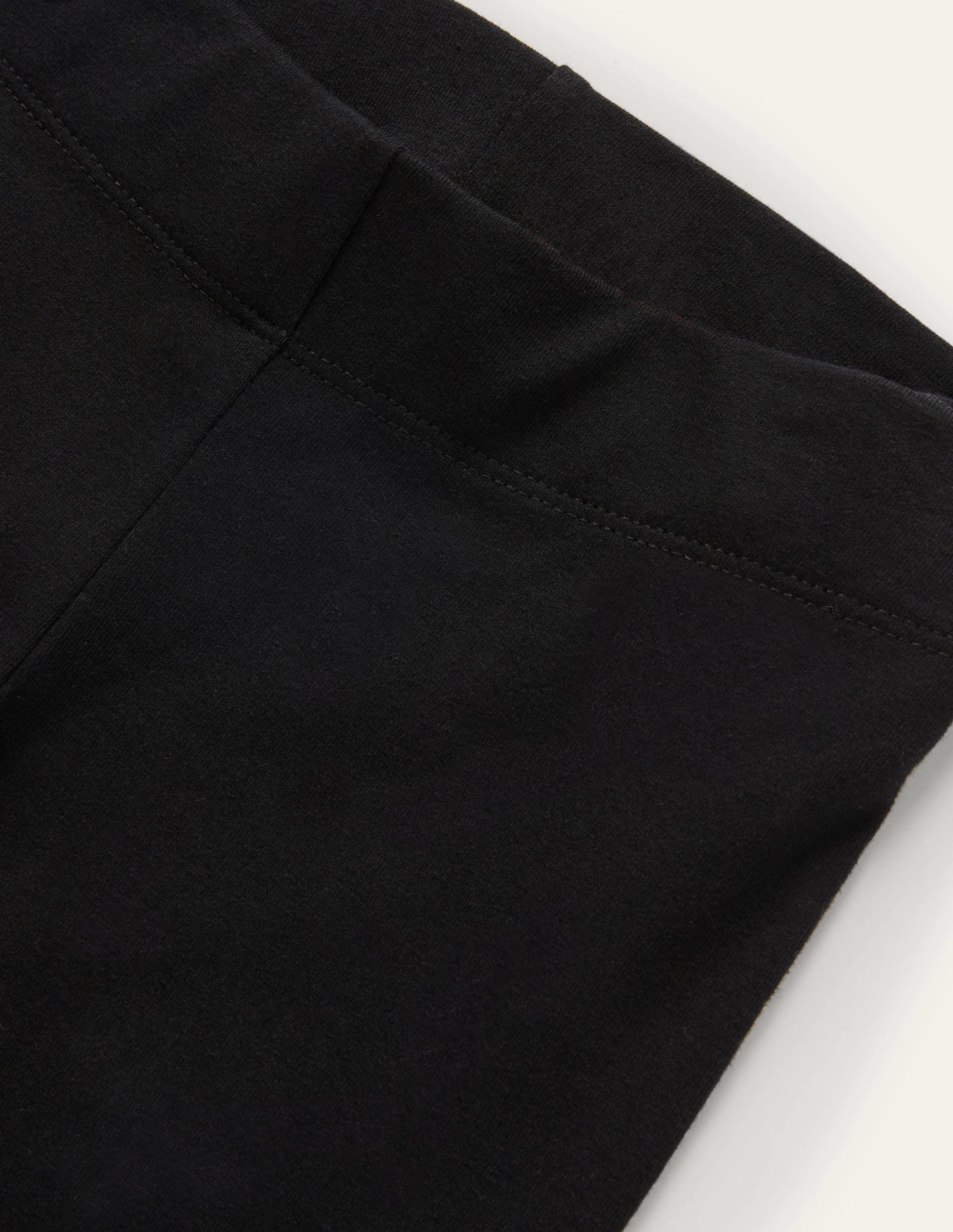 Plain Leggings-Black - Image 3