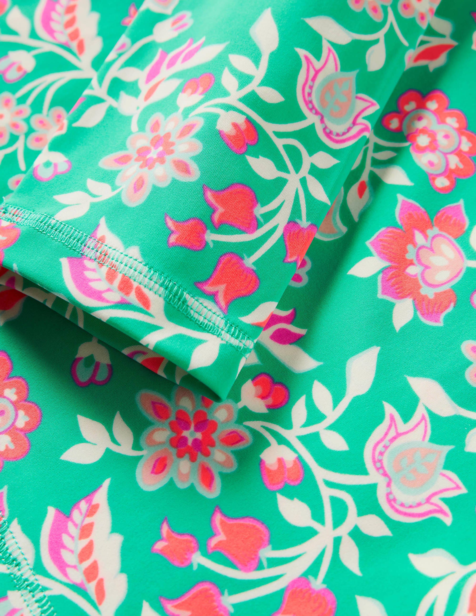 Patterned Rash Vest-Tropical Green Paisley - Image 3