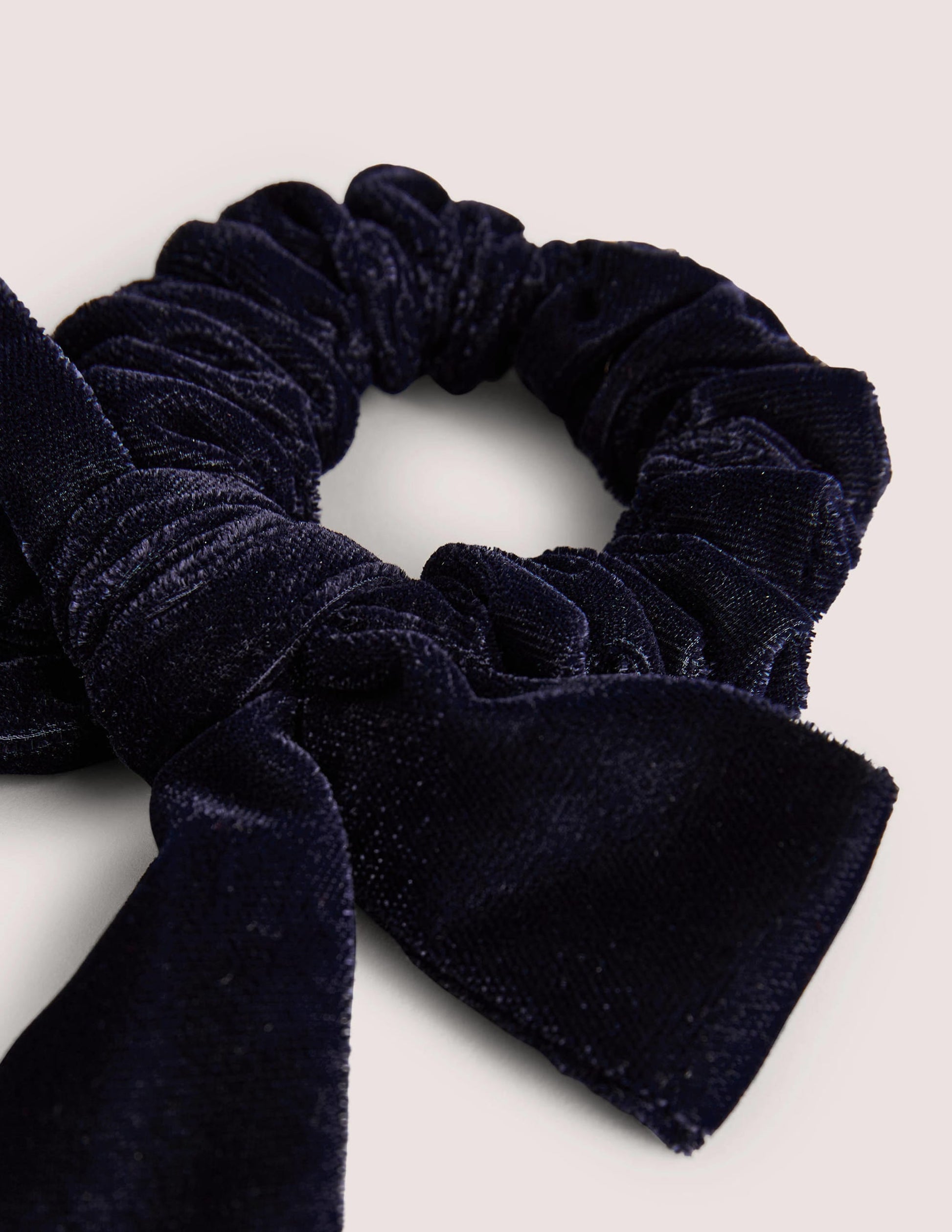 Bow Scrunchie-Navy Velvet-2