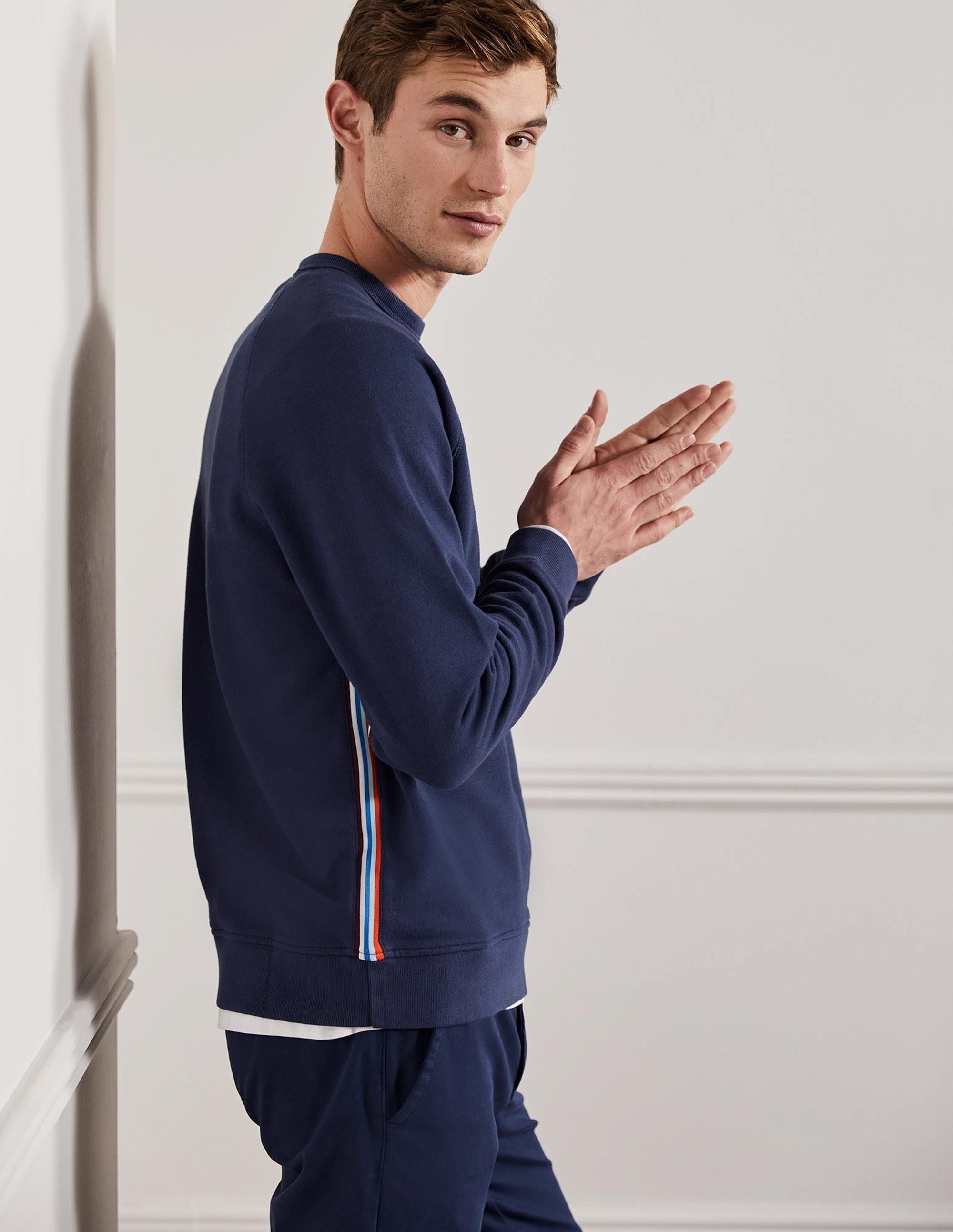 Raglan Sweatshirt-Navy - Image 5