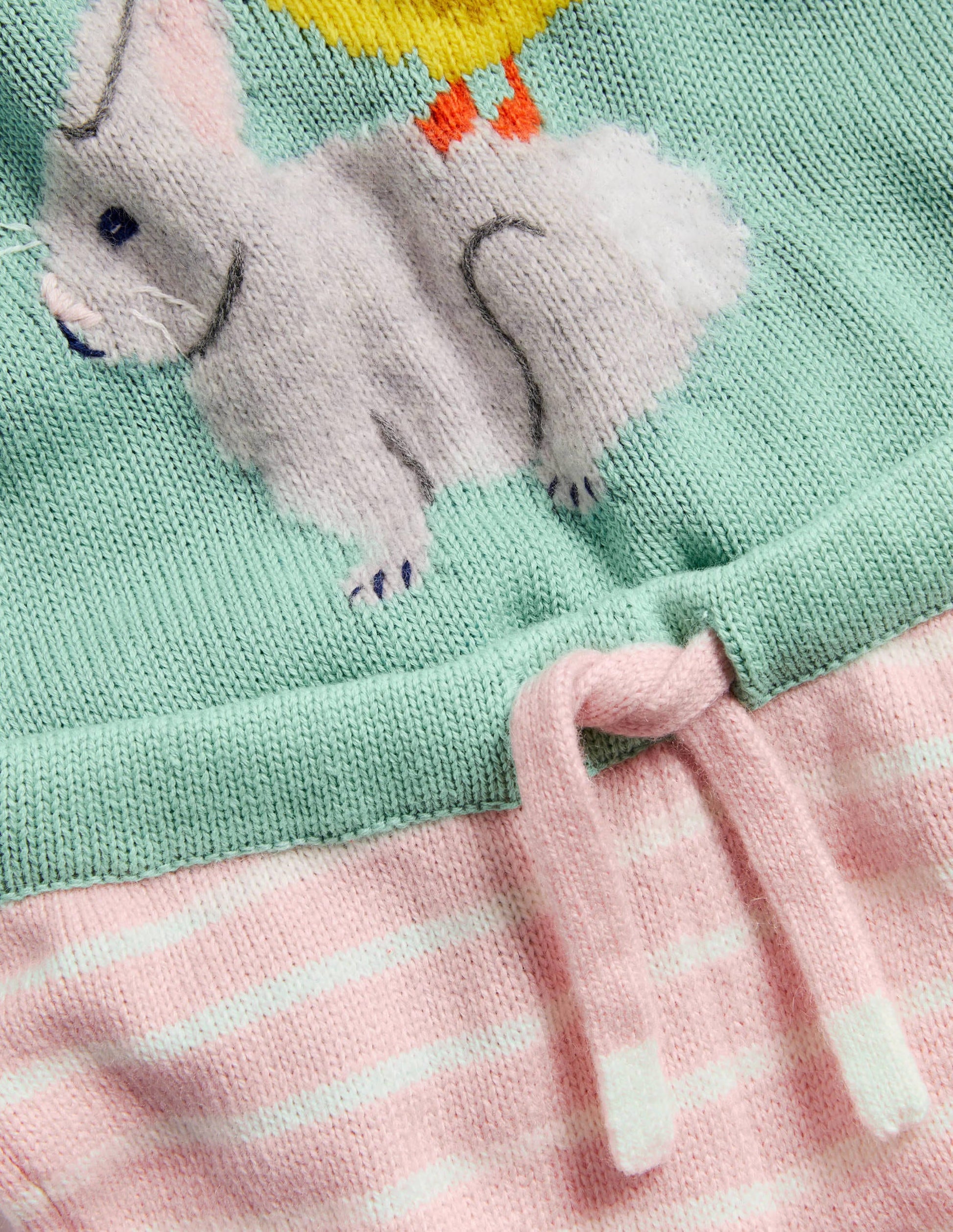 Fun Knitted Playset-Fountain Green Bunny-3