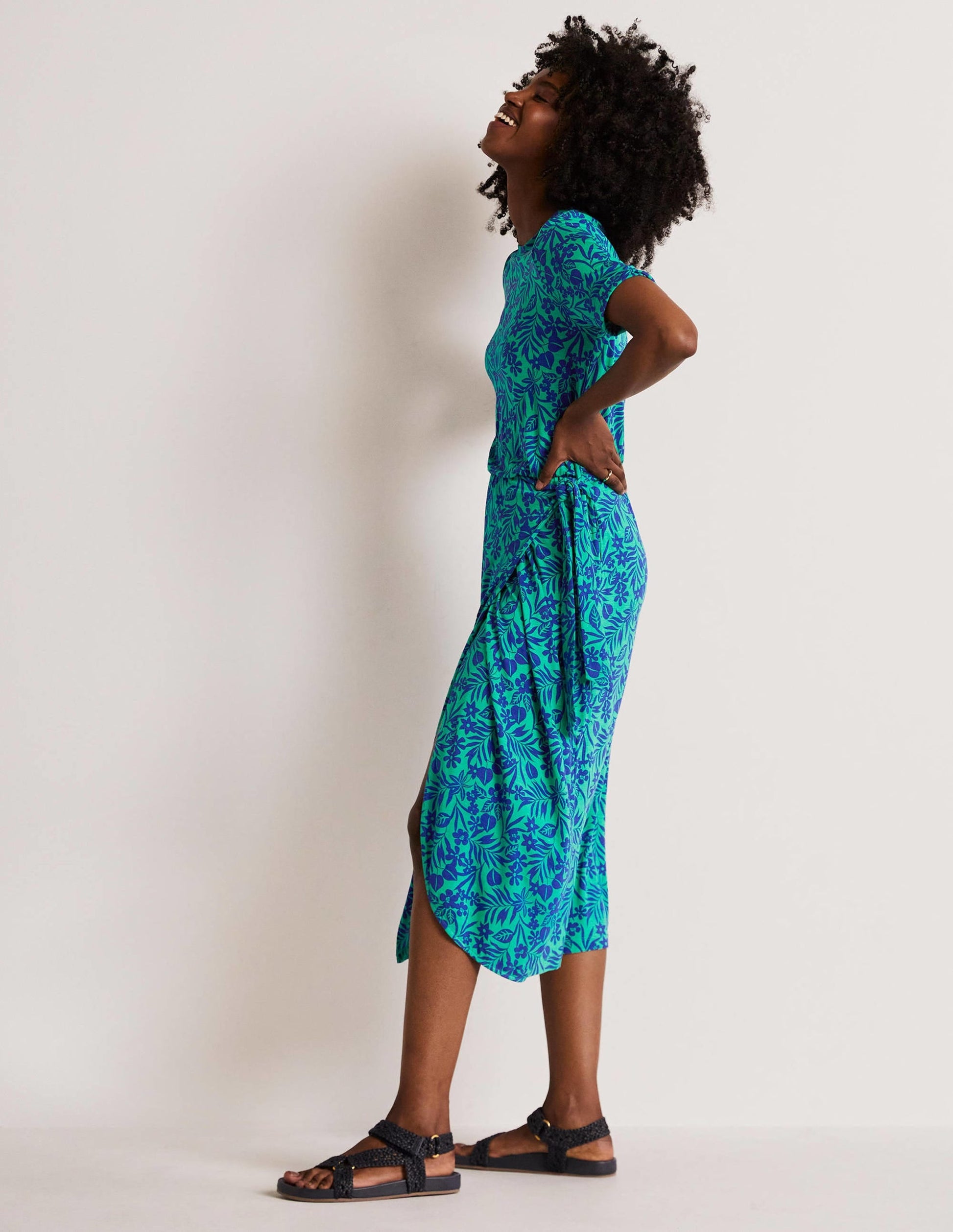 Amanda Jersey Midi Dress-Emerald, Tropic Foliage-4