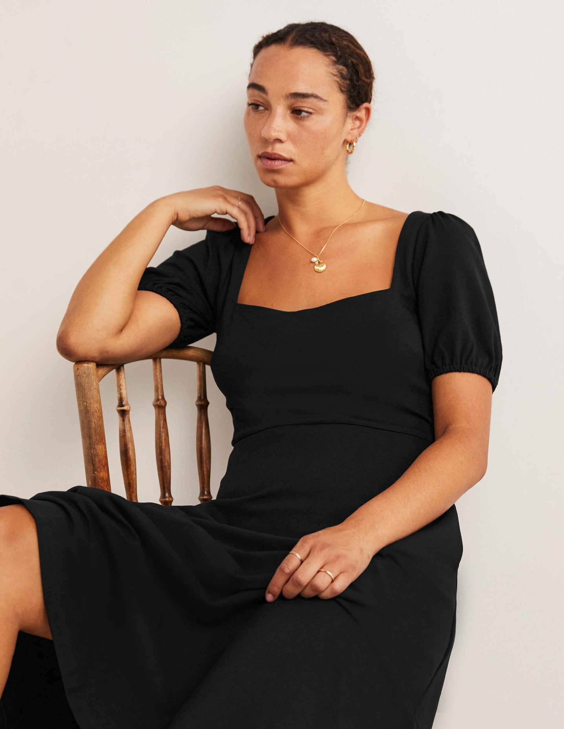 Short Sleeve Jersey Midi Dress-Black-4
