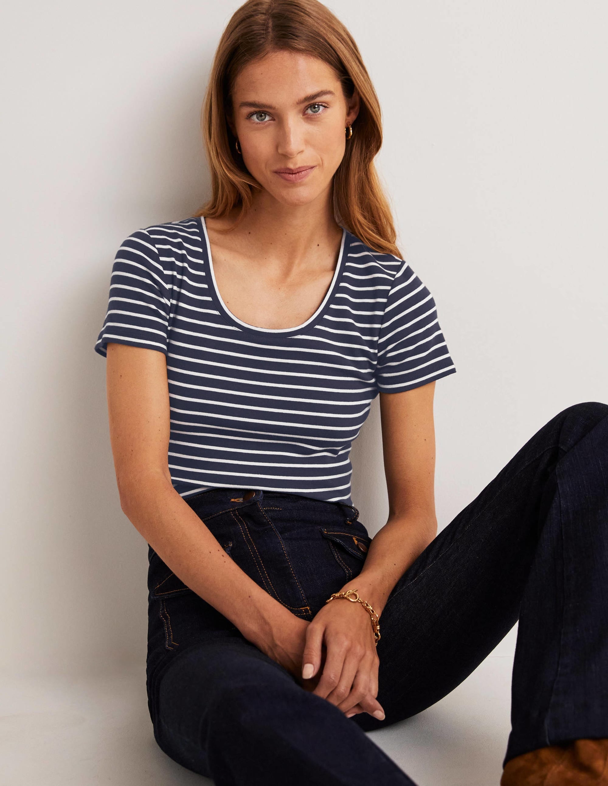 Essential Short Sleeve T-Shirt-Navy / Ivory Stripe - Image 4