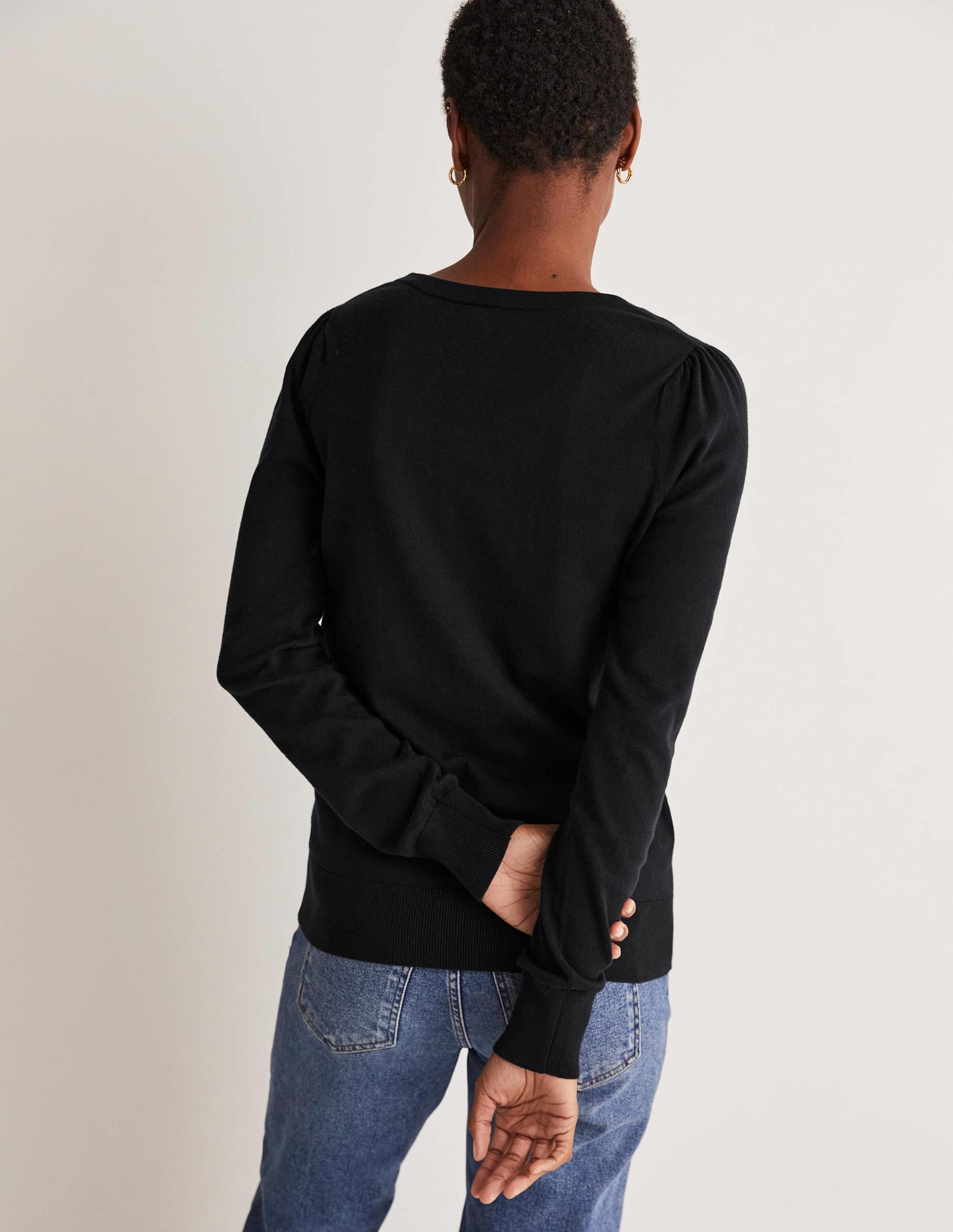 Cotton V-Neck Jumper-Black - Image 7