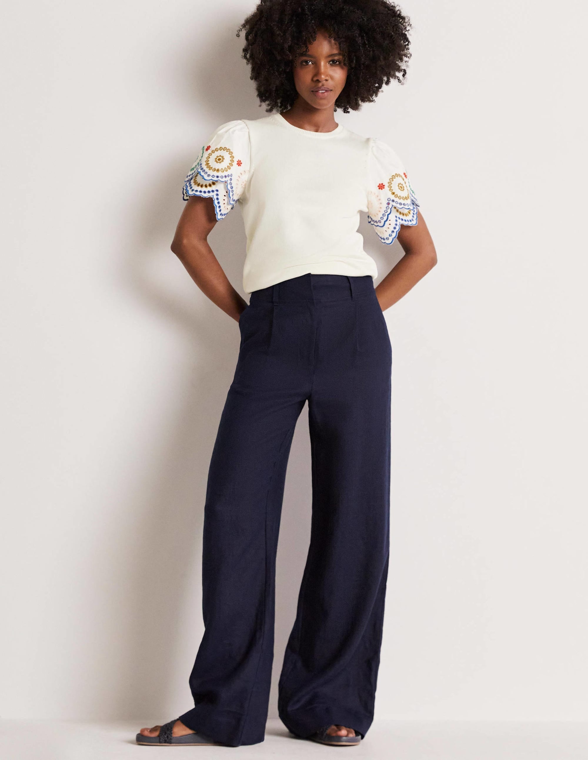 Knitted Sleeve Detail T-shirt-Ivory - Image 8