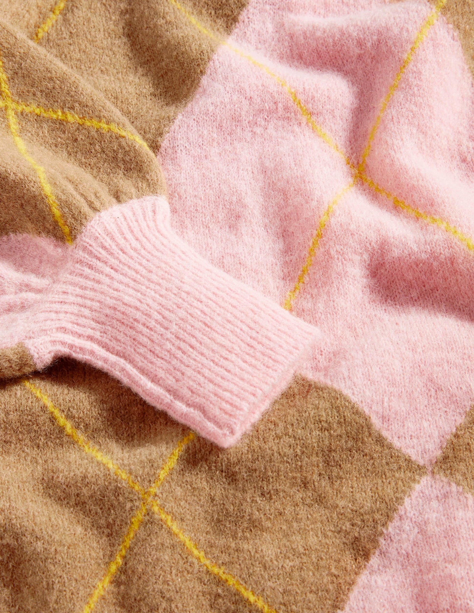Blouson Sleeve Fluffy Jumper-Camel, Boto Pink Argyle-5