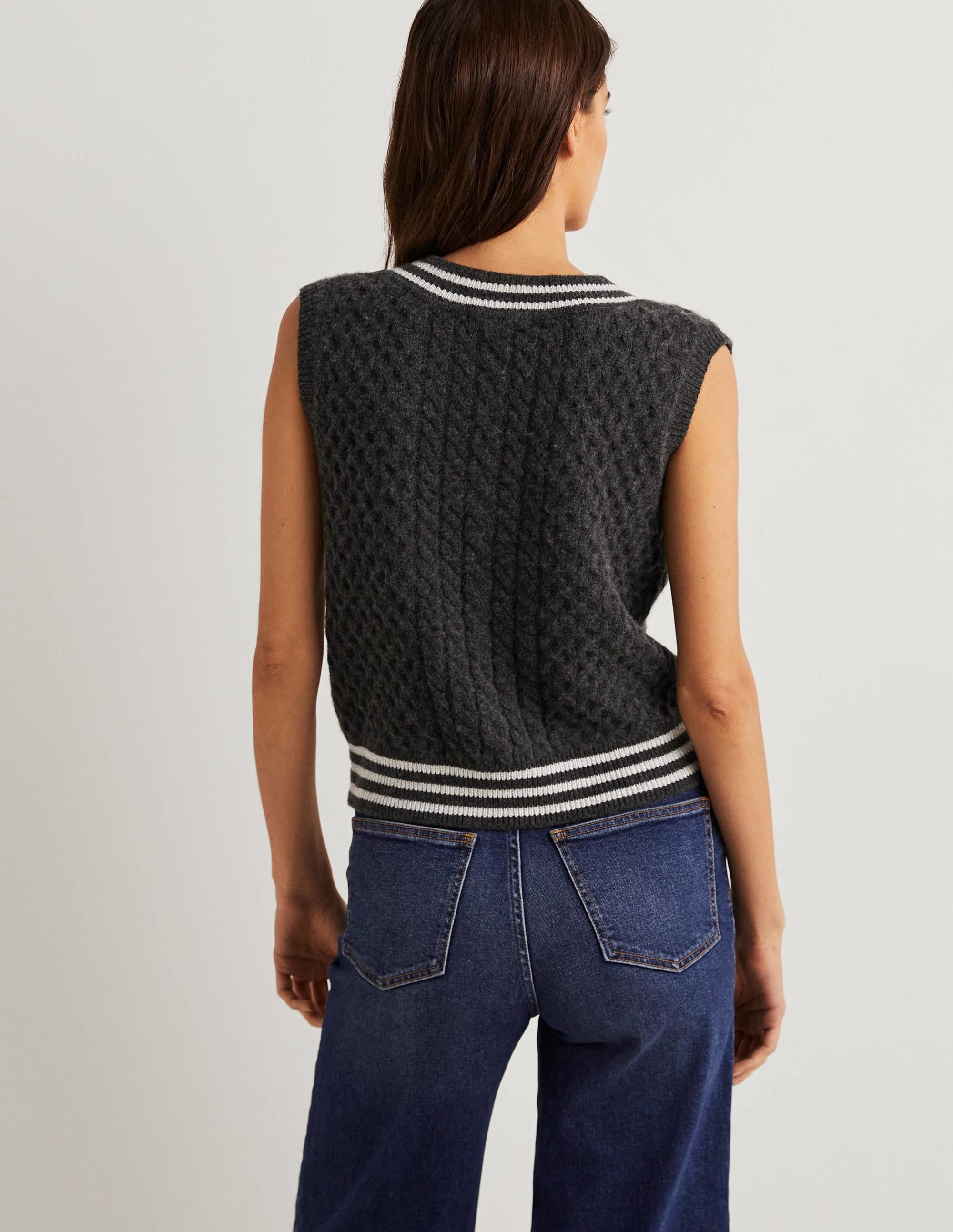 Cable Knit V-neck Tank Top-Charcoal Melange - Image 3