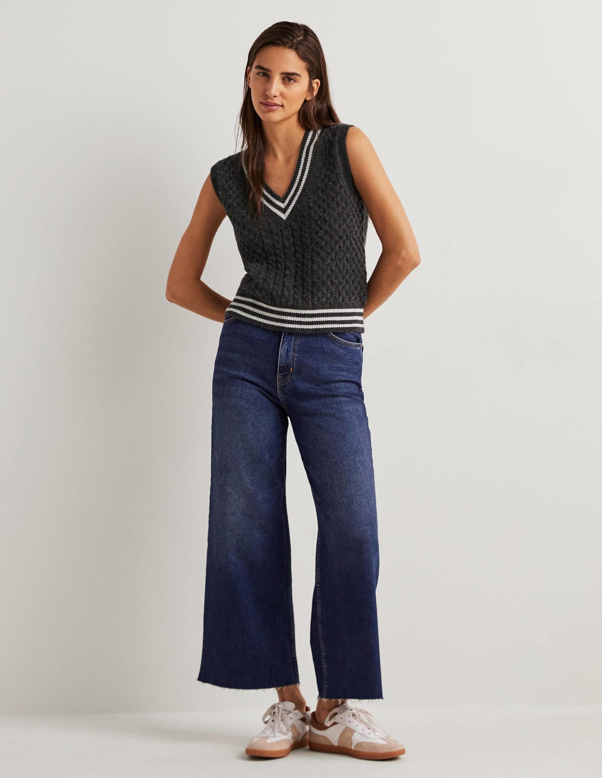 Cable Knit V-neck Tank Top-Charcoal Melange-4