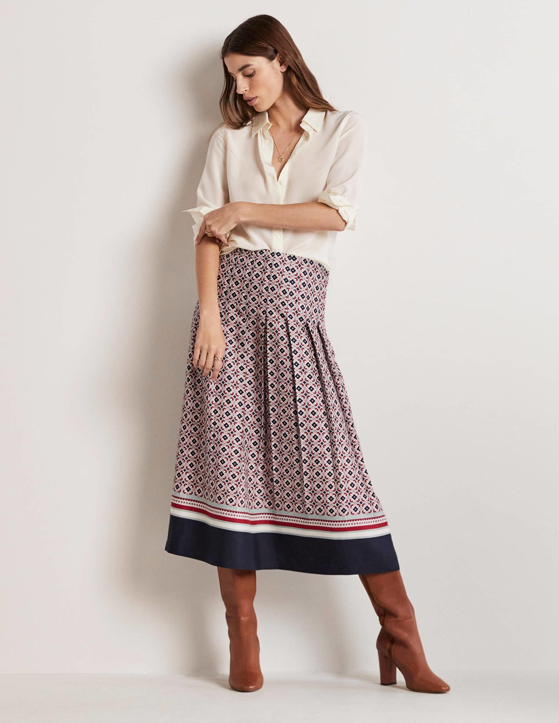 Pleated Printed Midi Skirt-Almond Pink, French Navy Geo-5