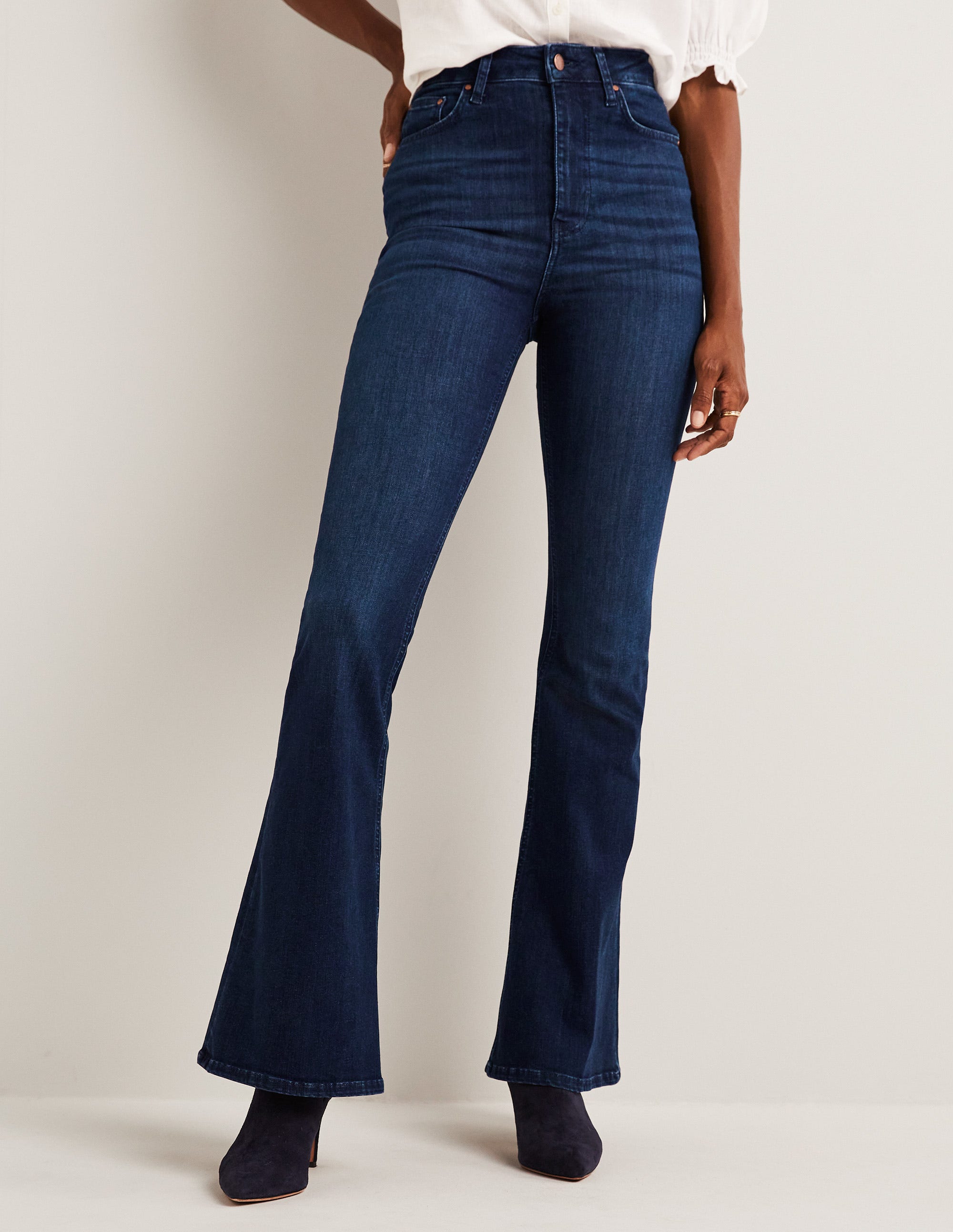 High Rise Fitted Flare Jeans-Dark Vintage - Image 2