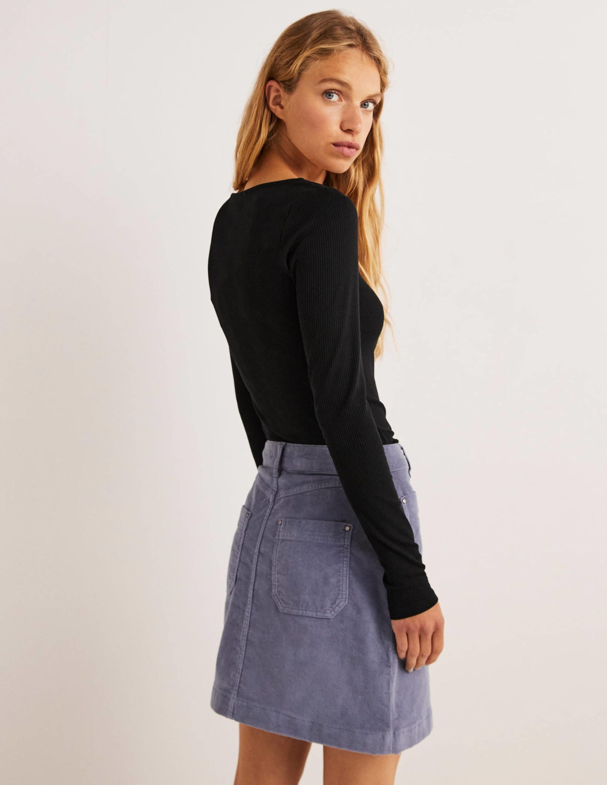 Soft Ribbed Sweetheart Top-Black-3