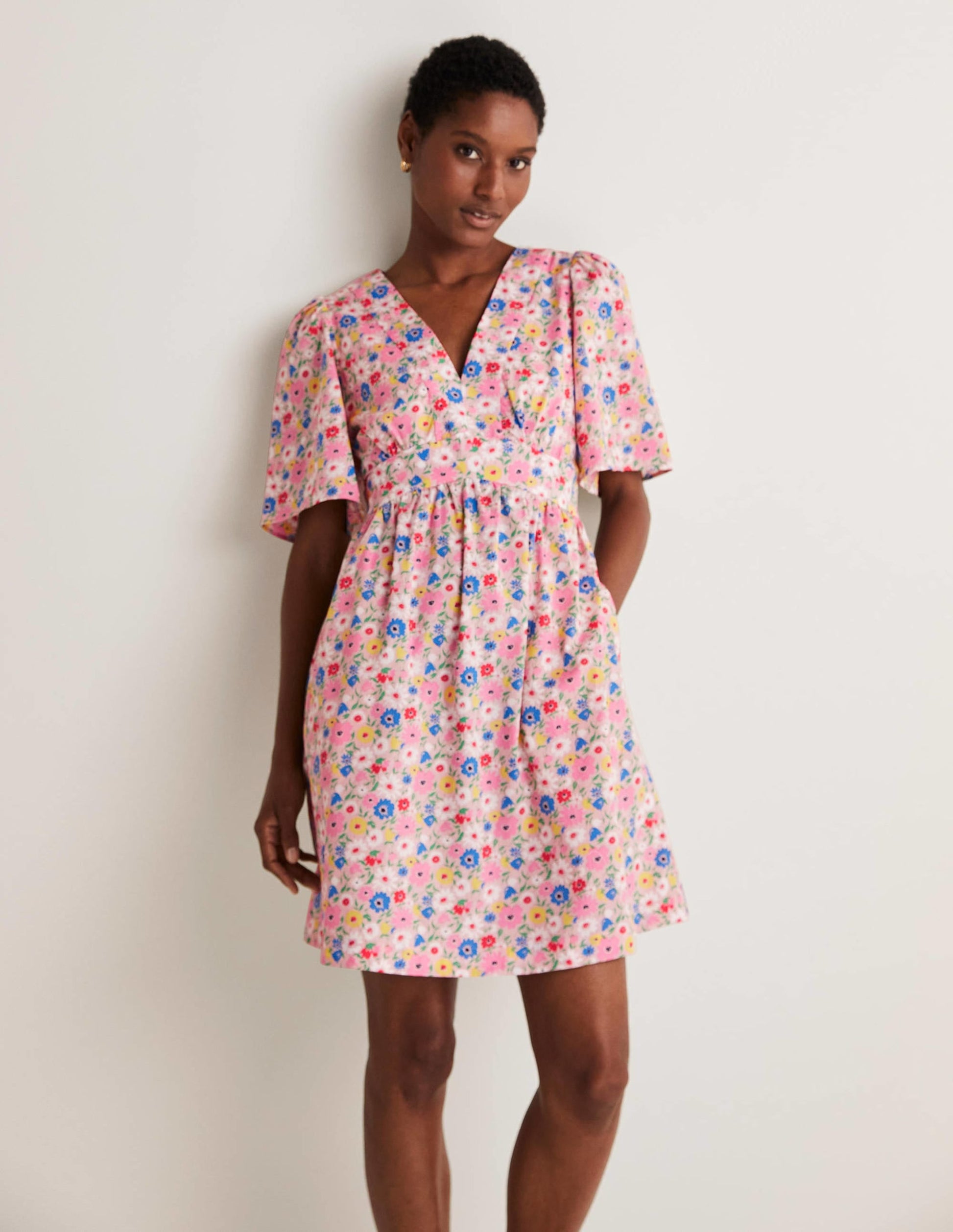V-Neck Contrast Detail Dress-Milkshake, Elegant Bloom-1