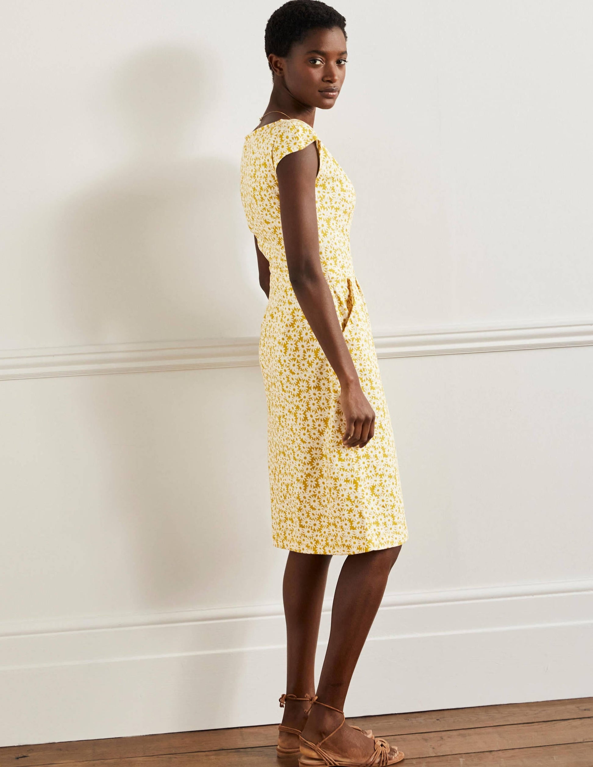 Florrie Jersey Dress-Olive Oil, Daisy Floral-3