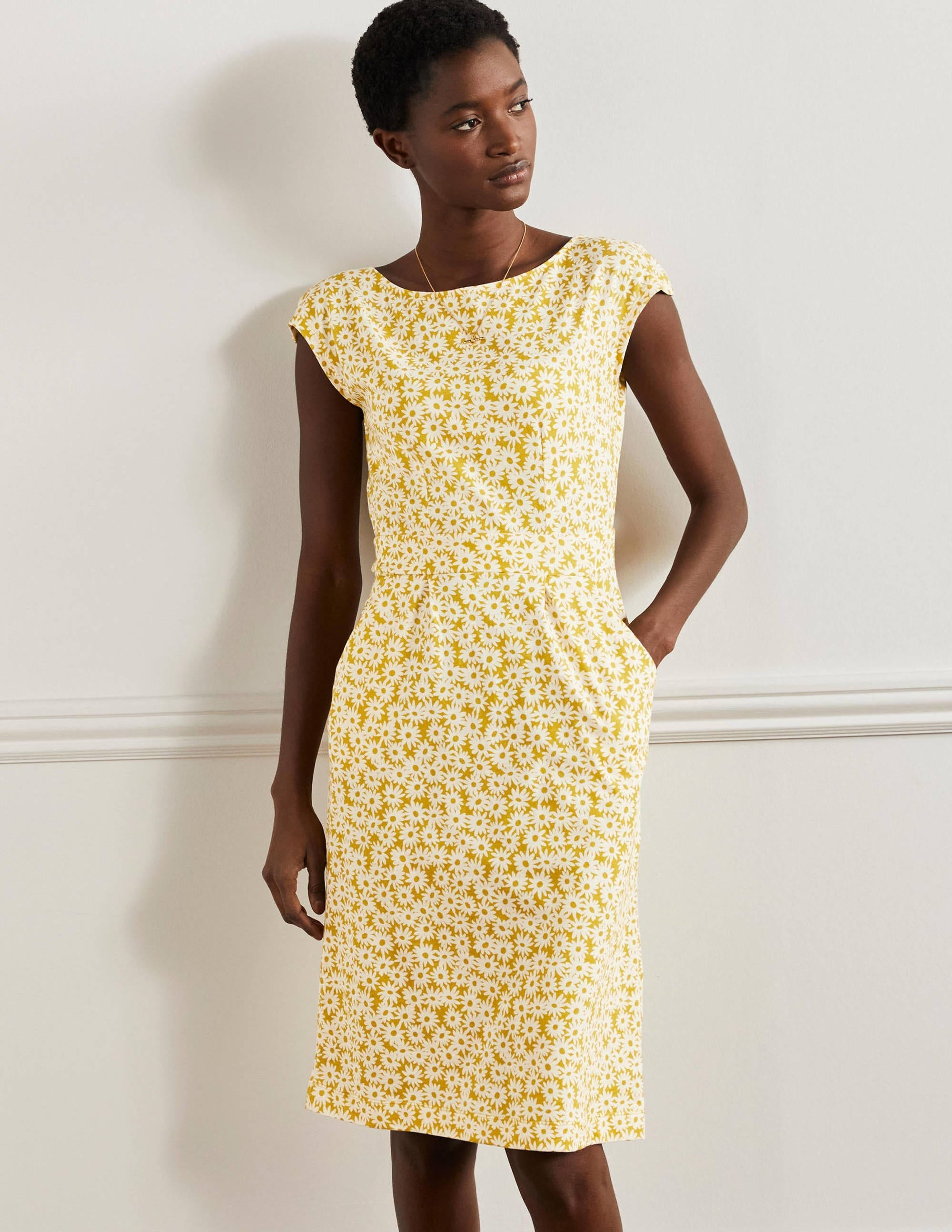 Florrie Jersey Dress-Olive Oil, Daisy Floral - Image 4
