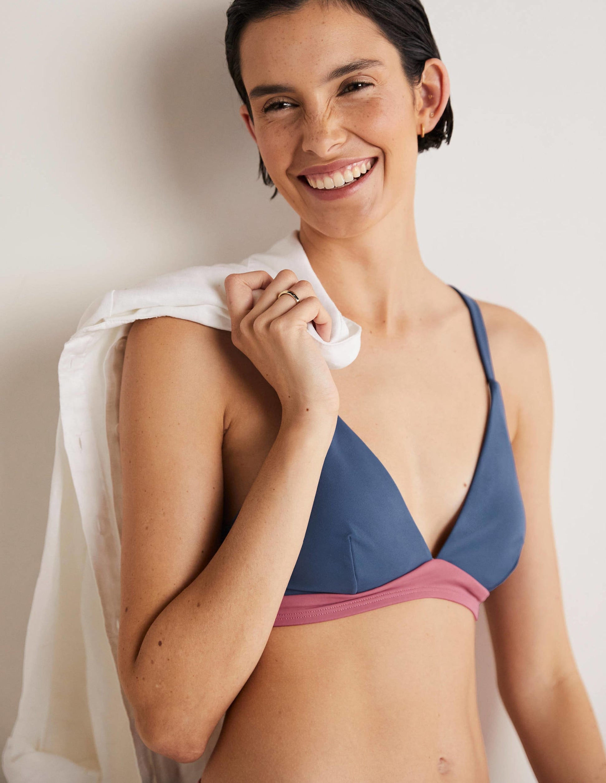Arezzo V-neck Bikini Top-Globe Colourblock-4