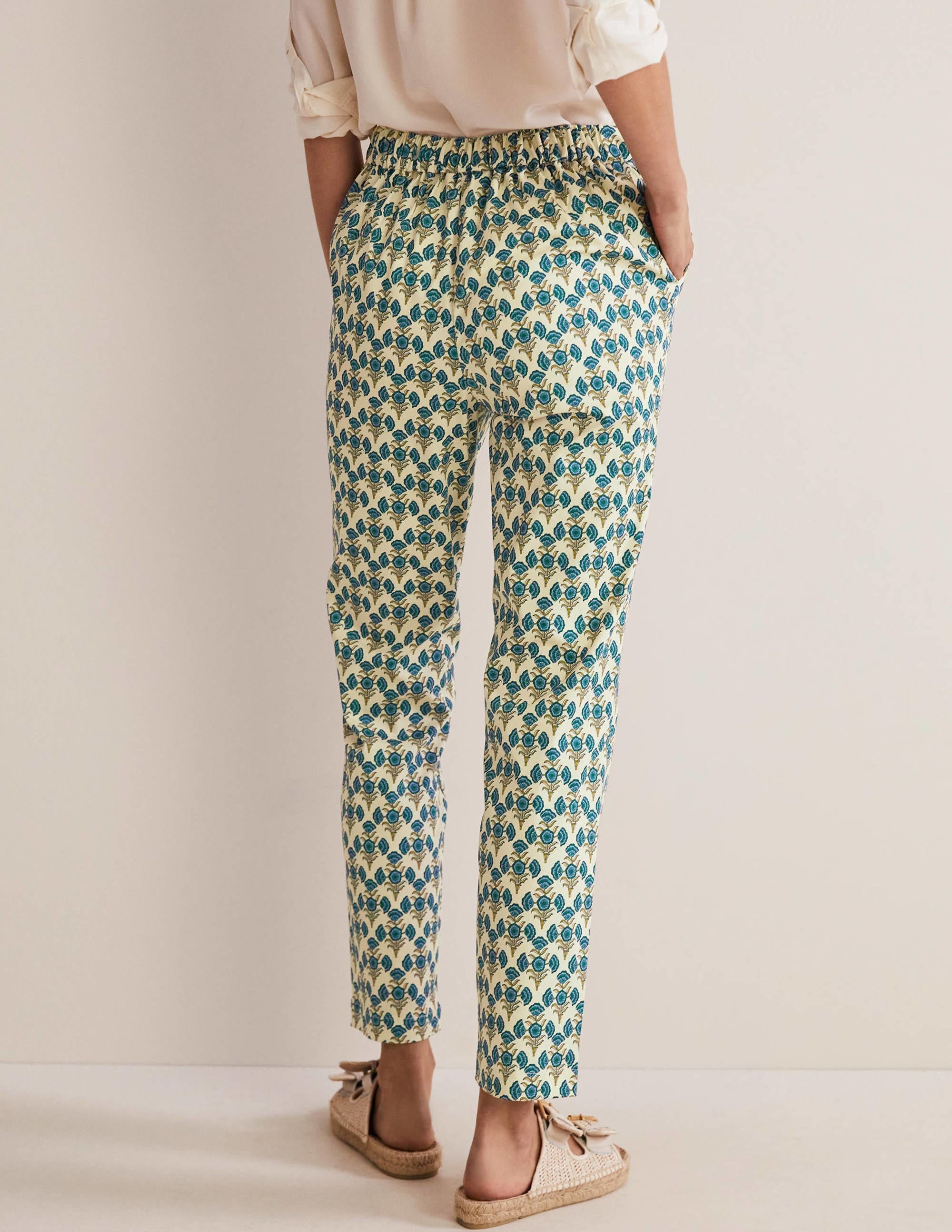 Pull On Trousers-Chesapeake Bay, Poppy Geo - Image 4