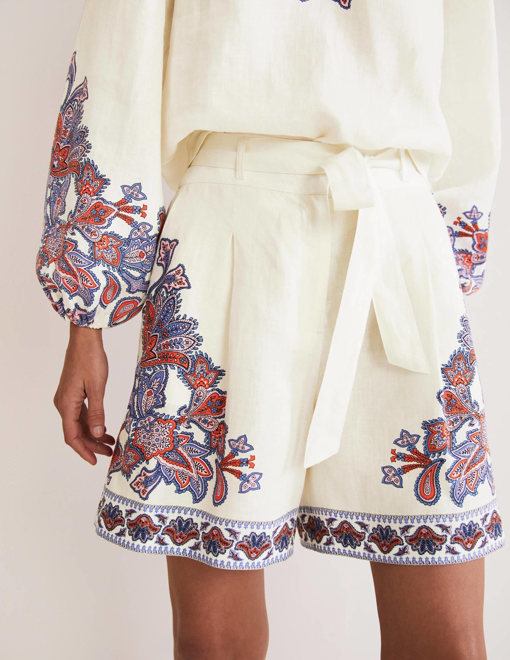 Alma Tie Waist Linen Shorts-Ivory, Paisley Bud - Image 4