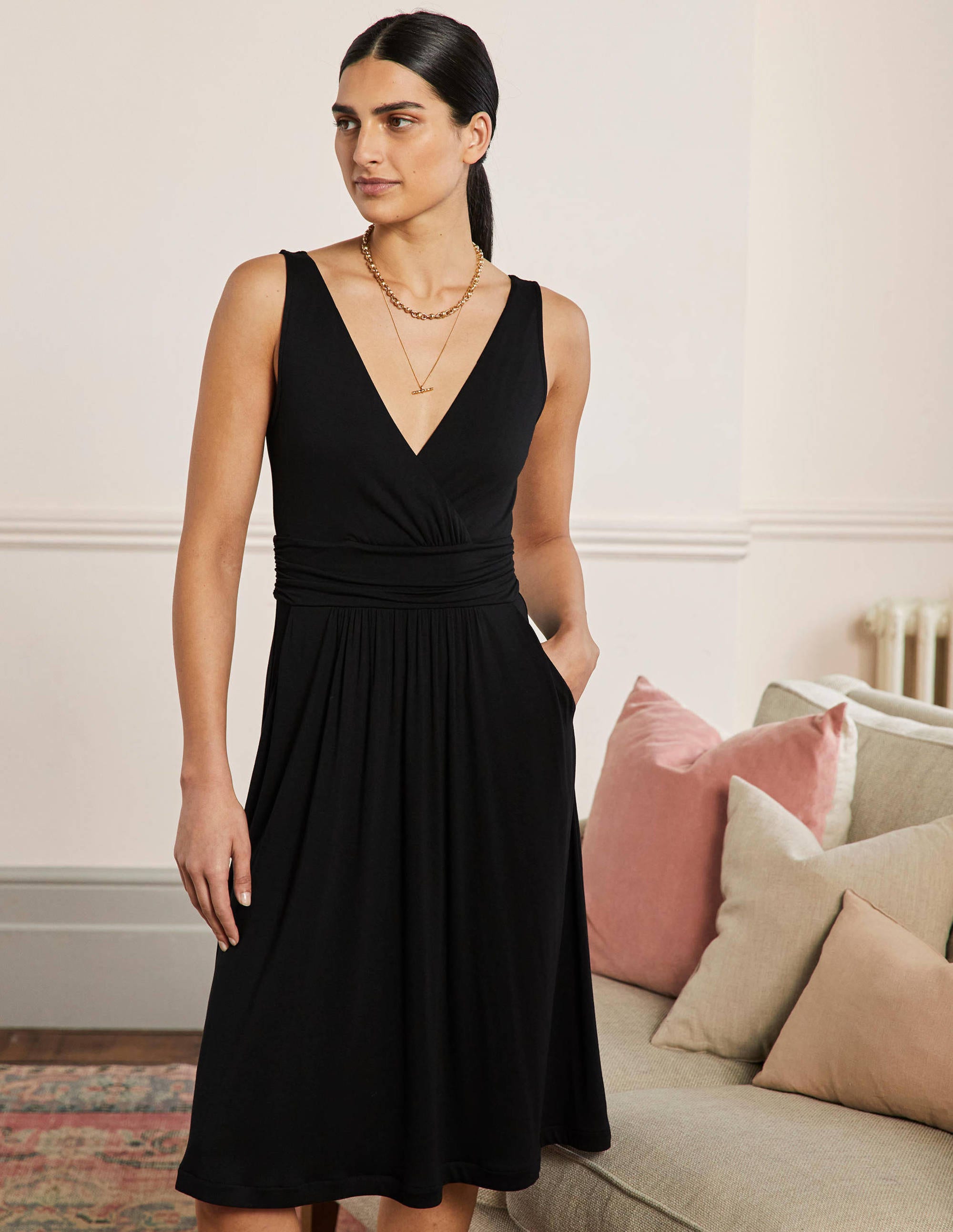 Effie V-Neck Jersey Dress-Black - Image 4