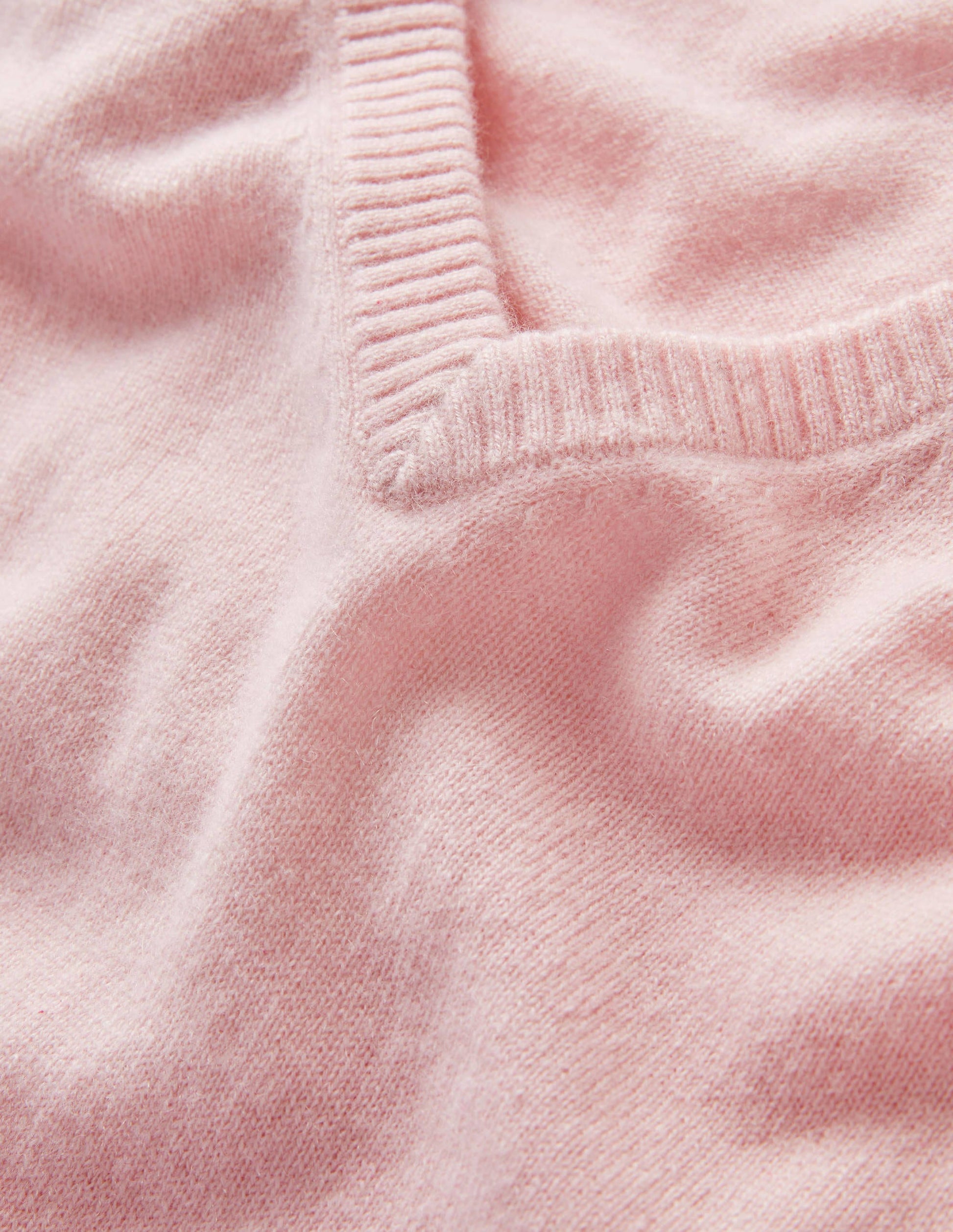 Cashmere V-neck Relaxed Jumper-Pink Blush-4