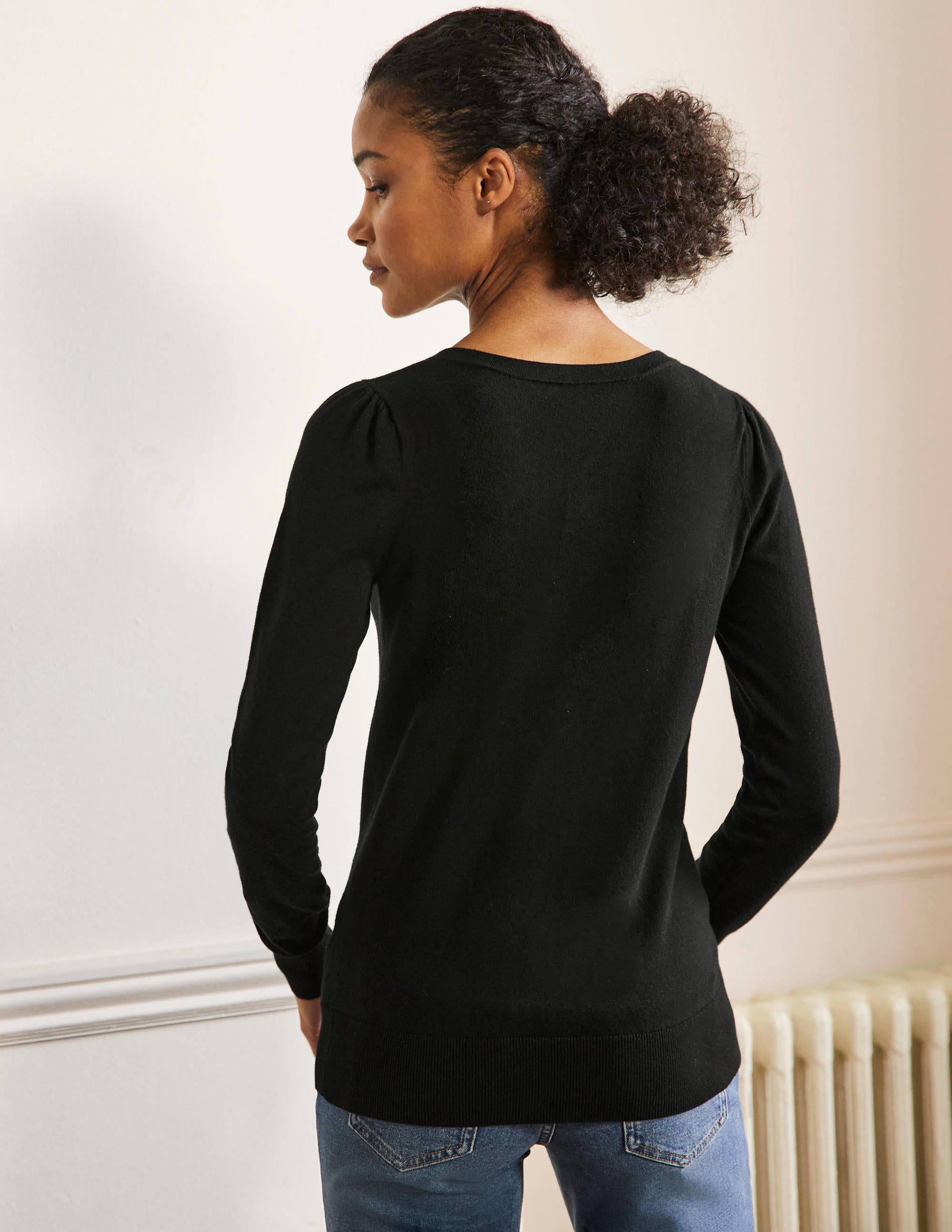 Cotton V-Neck Jumper-Black - Image 4