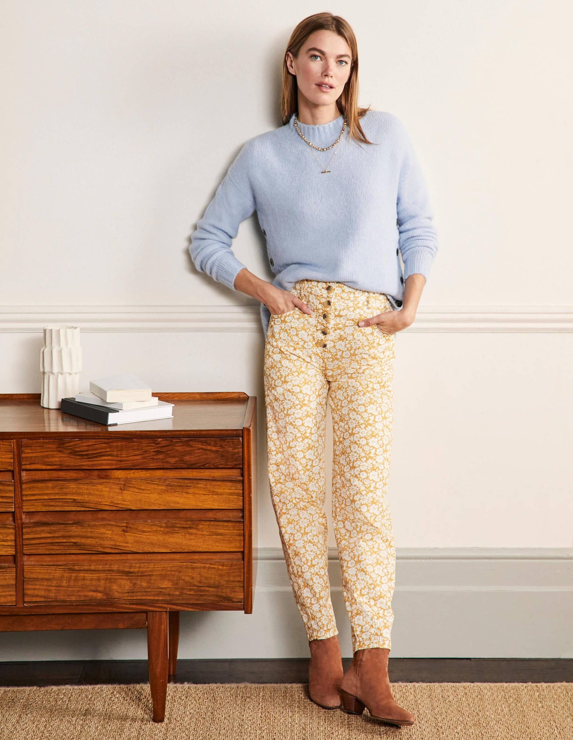 Tapered Chino Trousers-Brioche, Elegant Bloom-1