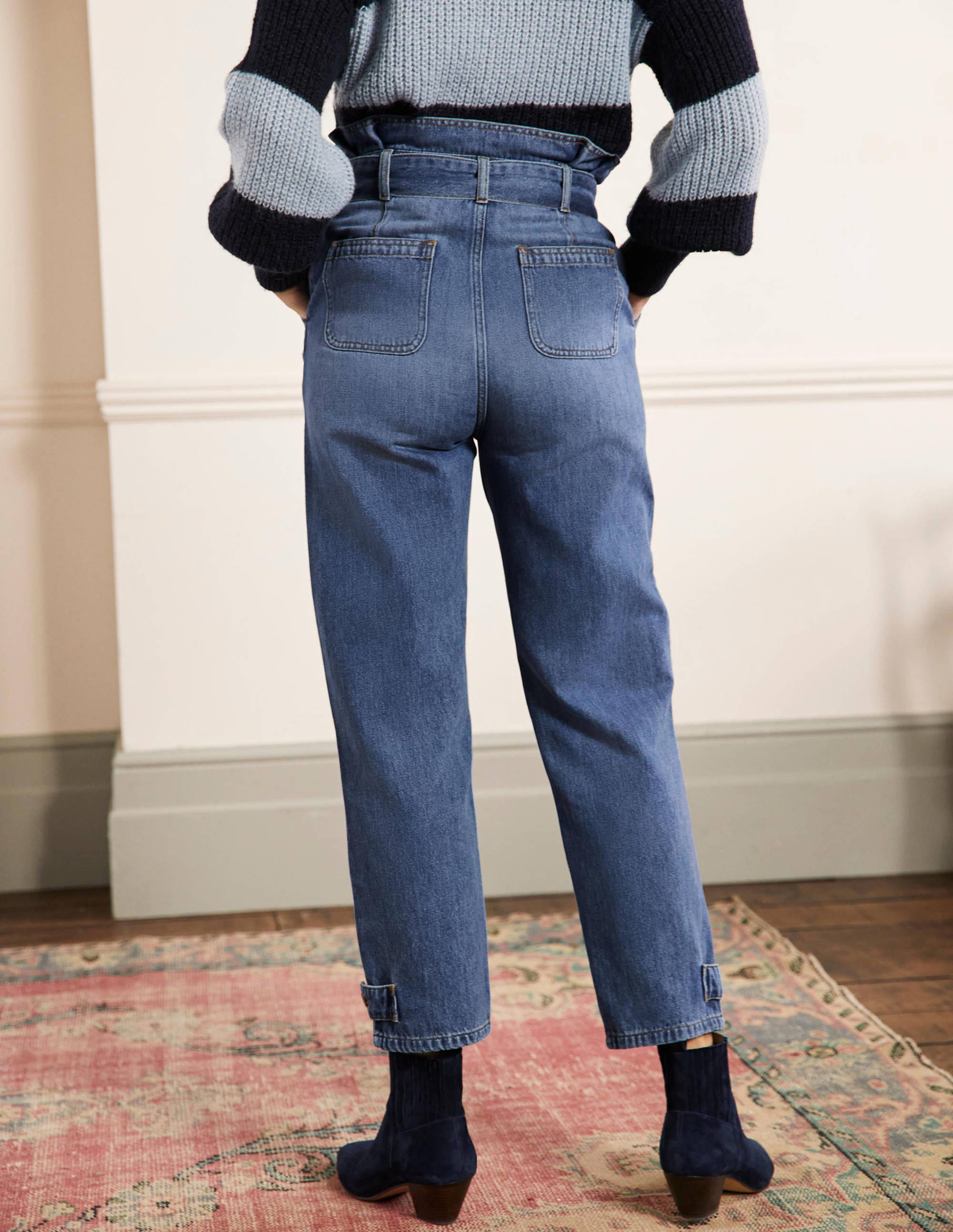 Cuffed Hem Jeans-Mid Vintage - Image 3