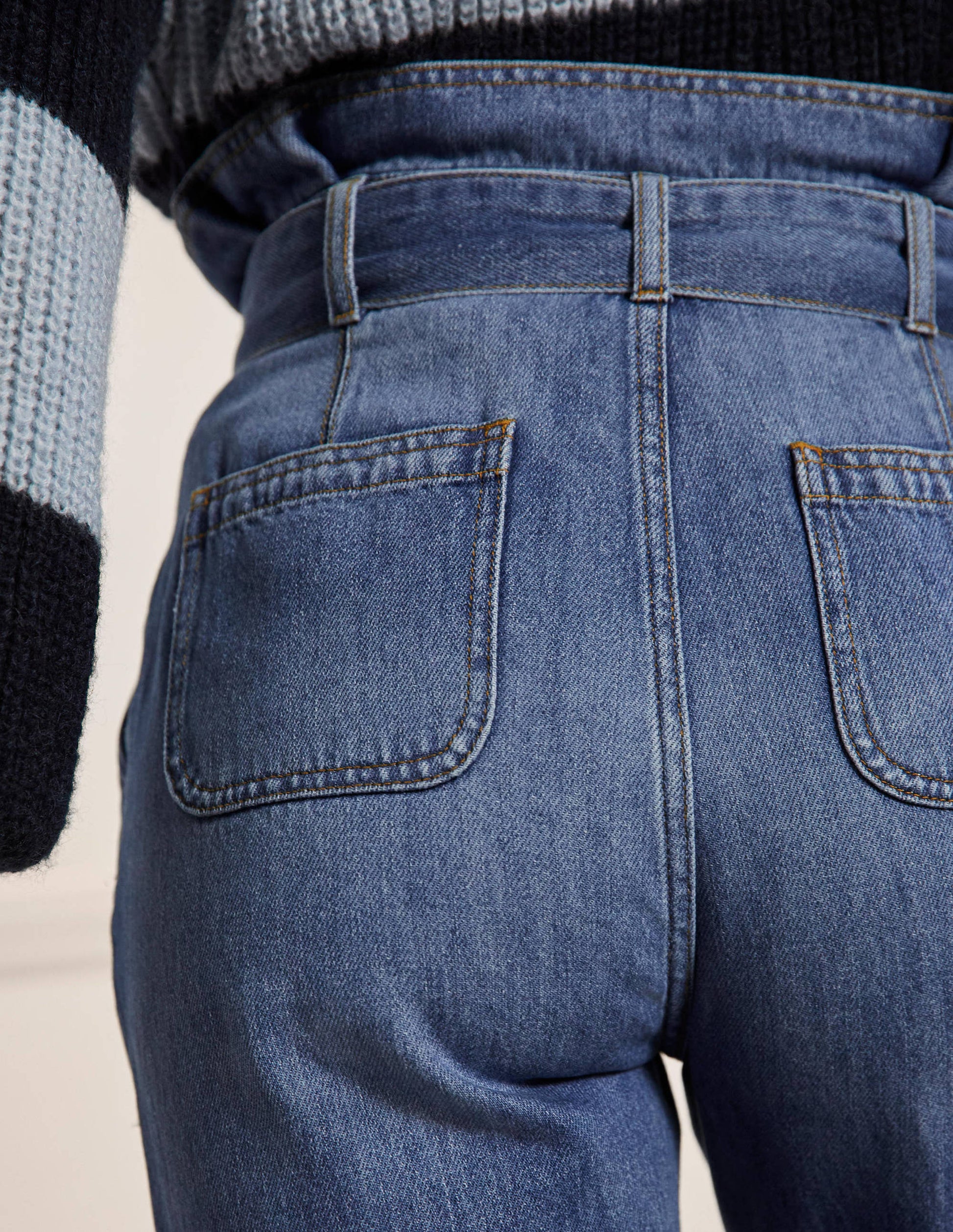 Cuffed Hem Jeans-Mid Vintage-5
