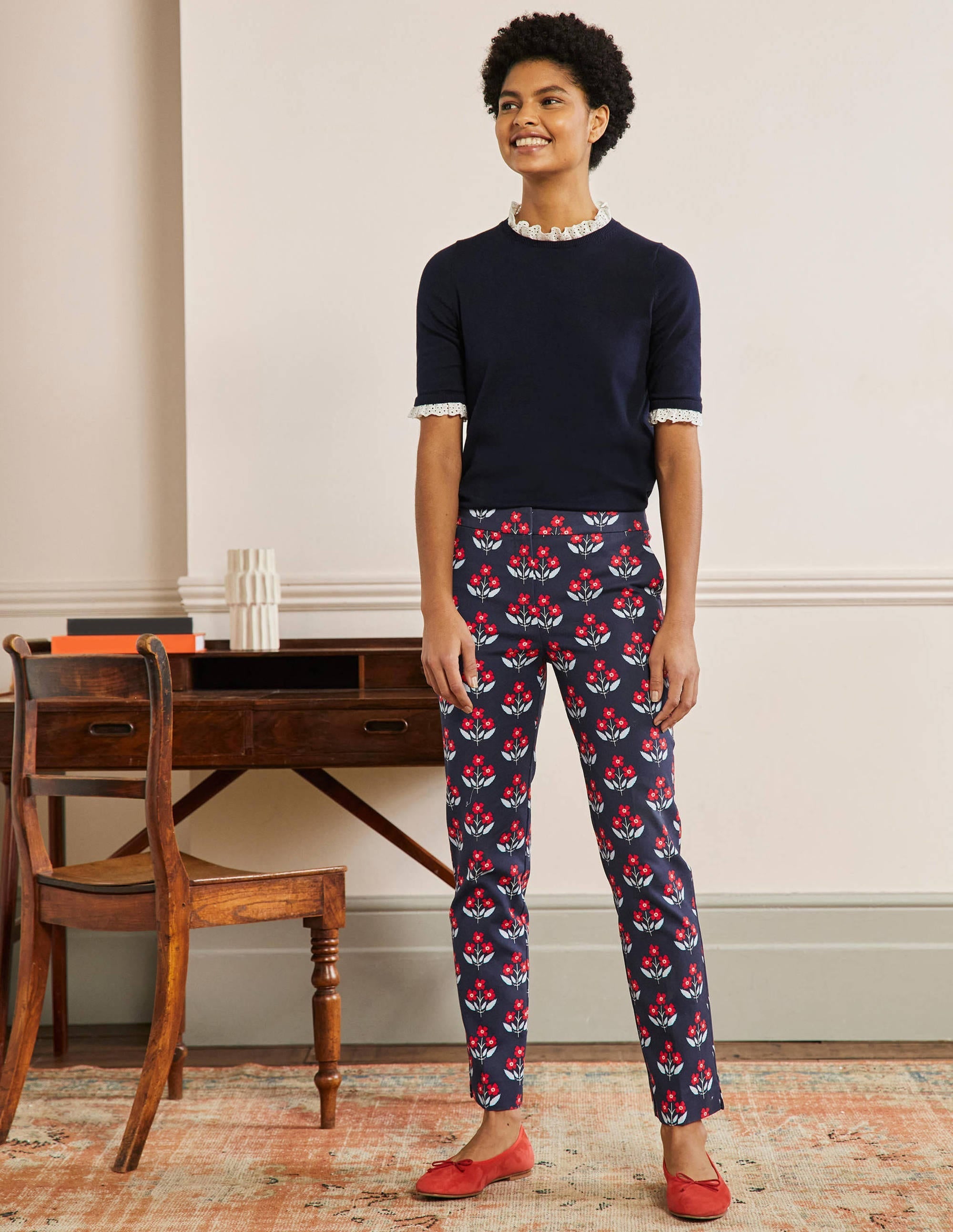 Richmond 7/8 Trouser-Navy, Blossoming Bud - Image 1