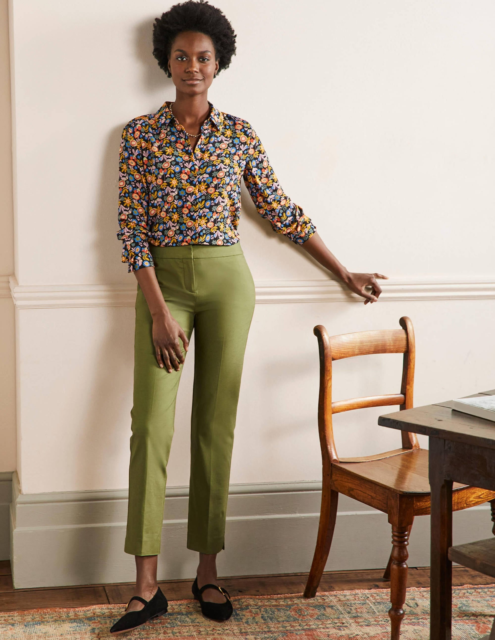 Richmond 7/8 Trouser-Pea Green - Image 1