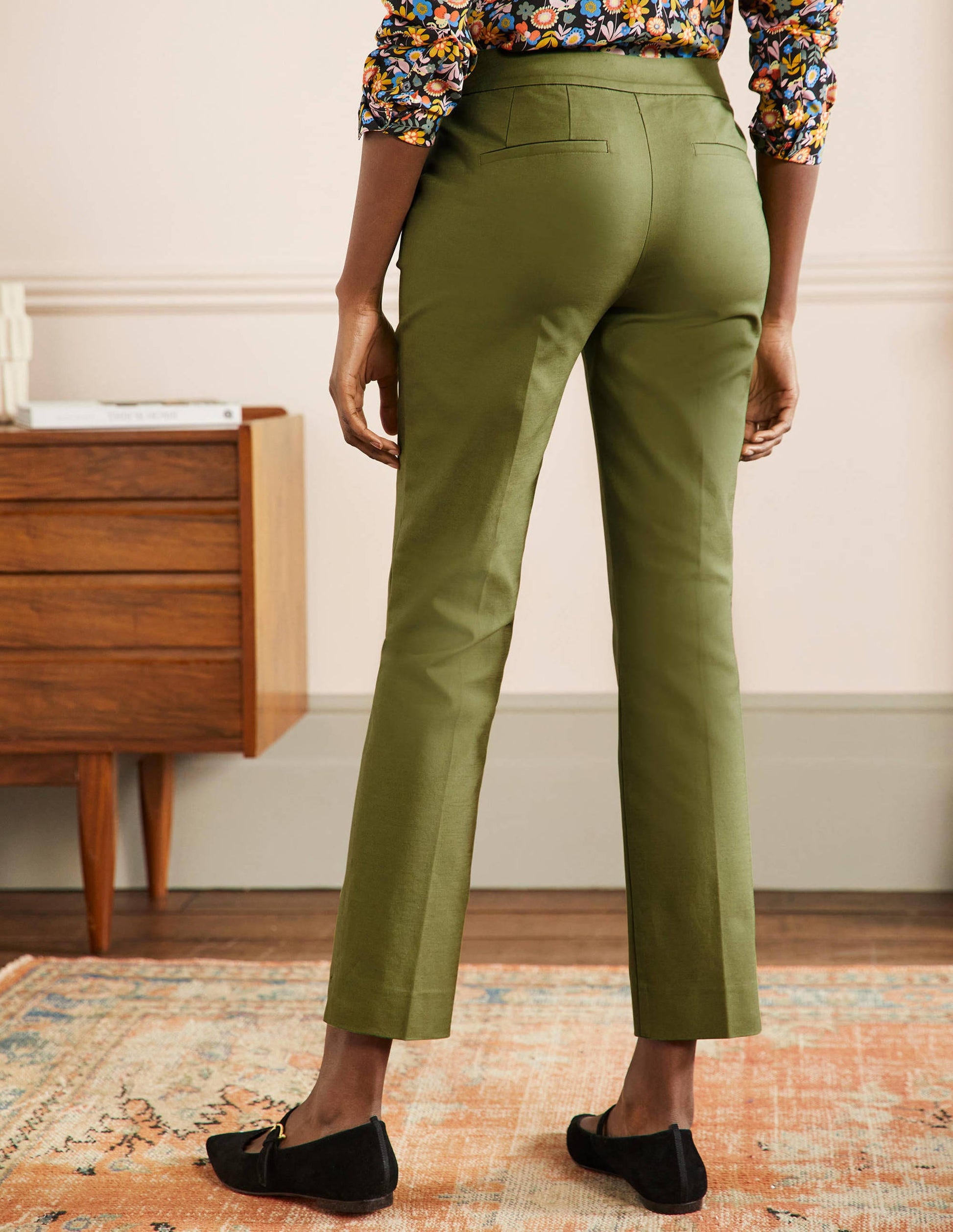 Richmond 7/8 Trouser-Pea Green-3