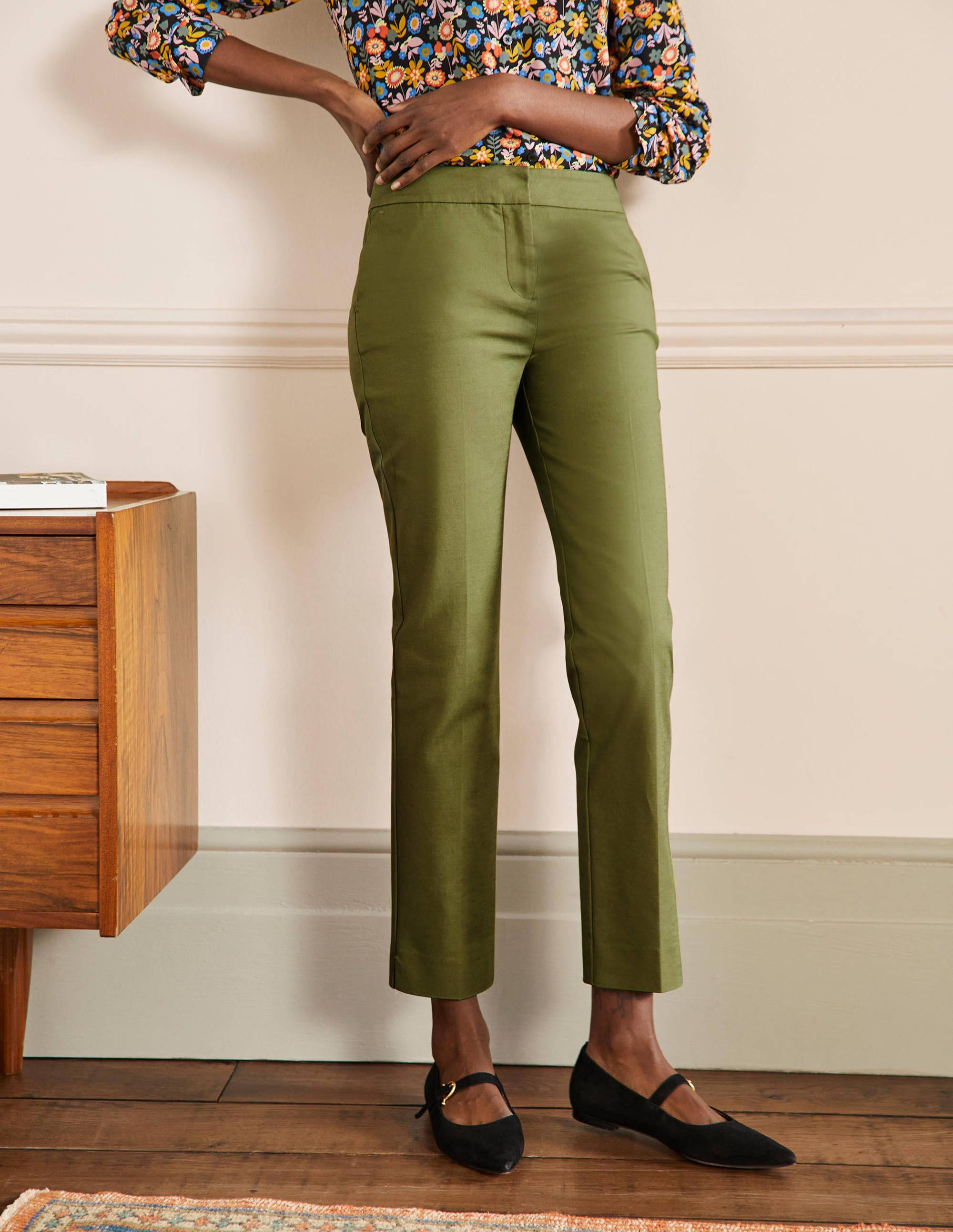 Richmond 7/8 Trouser-Pea Green - Image 4