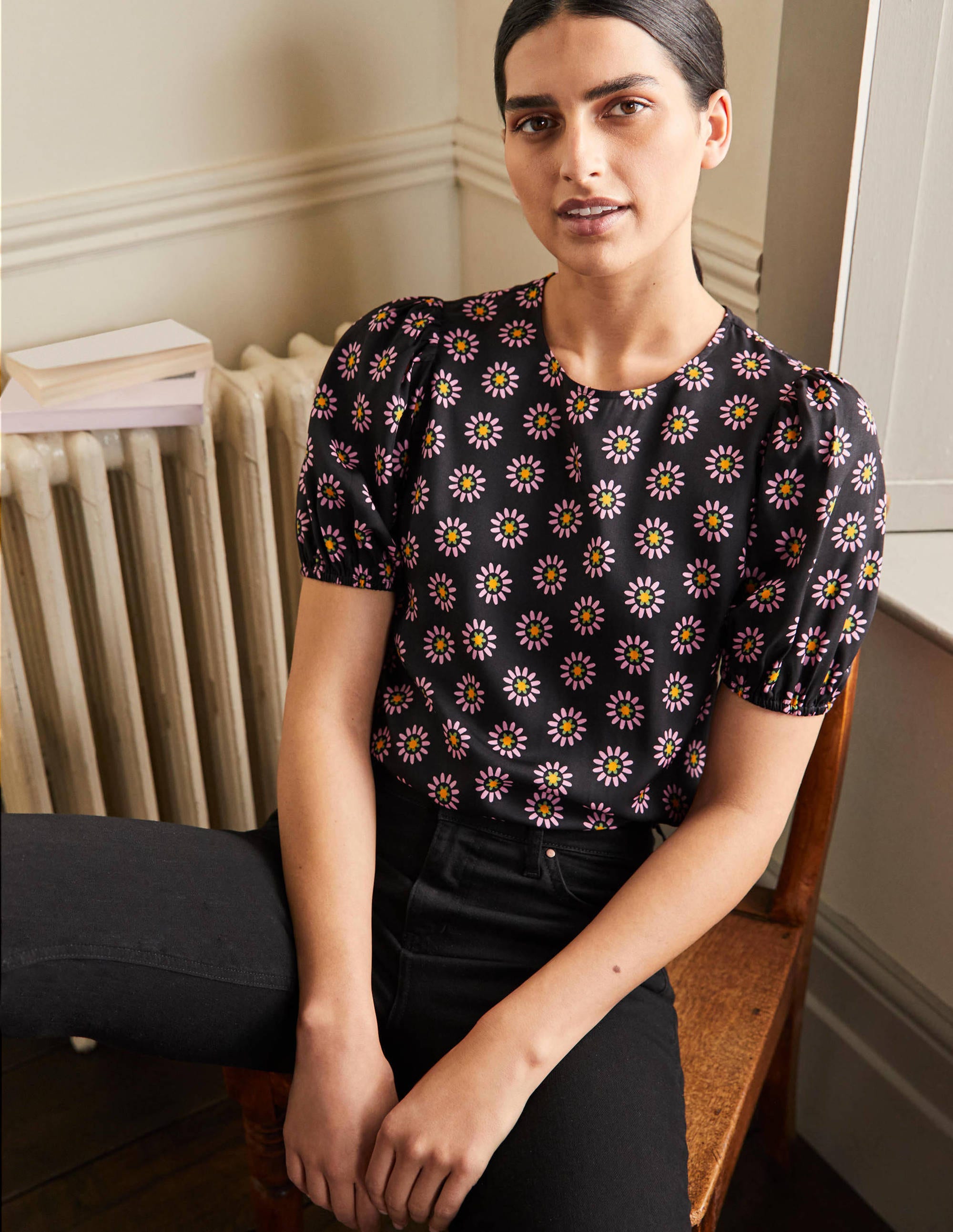 Adriana Puff Sleeve Top-Black and Formica Pink, Daisy - Image 1